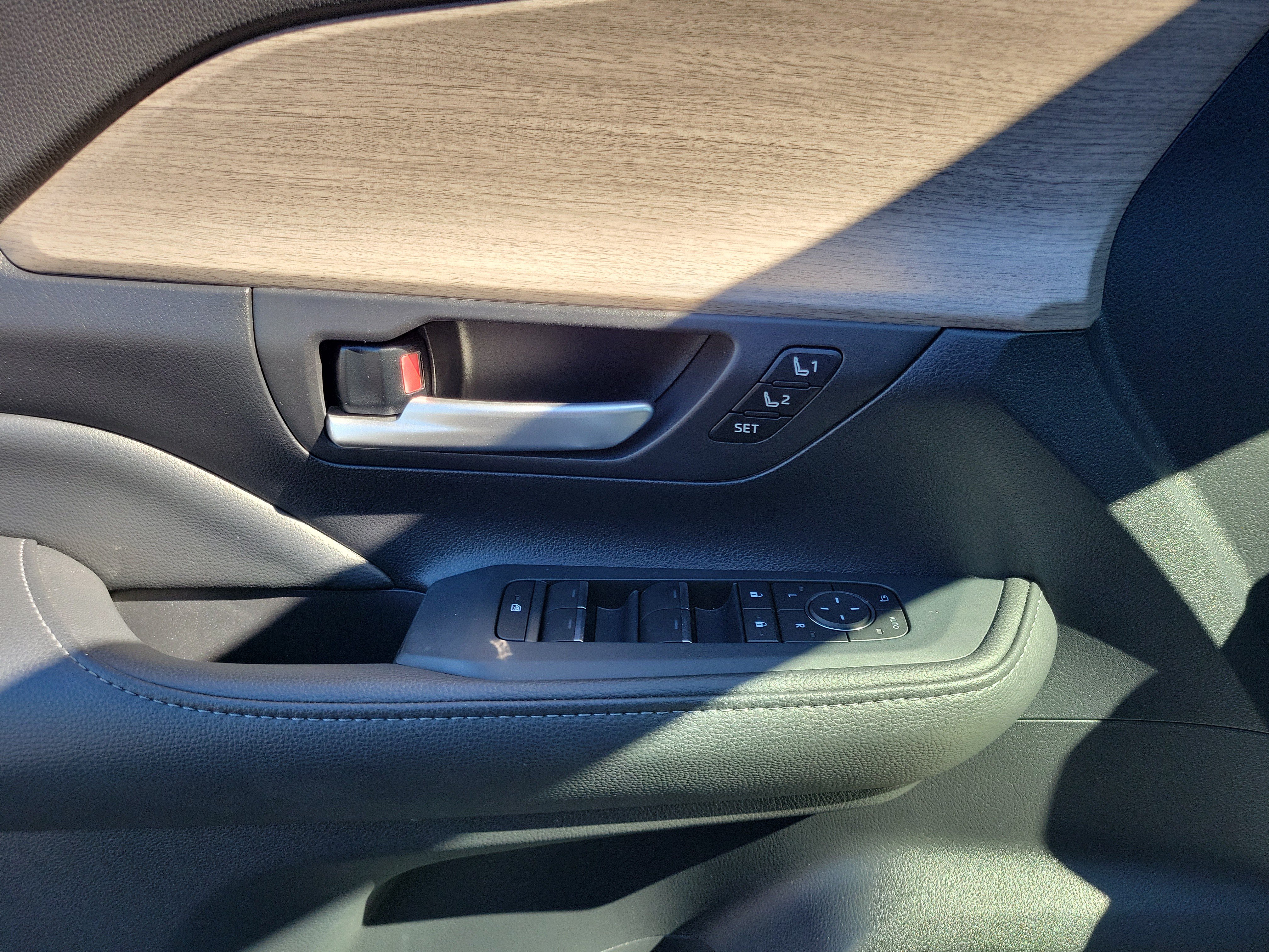 Certified Used 2026 Wind Chill Pearl Toyota Limited image 21