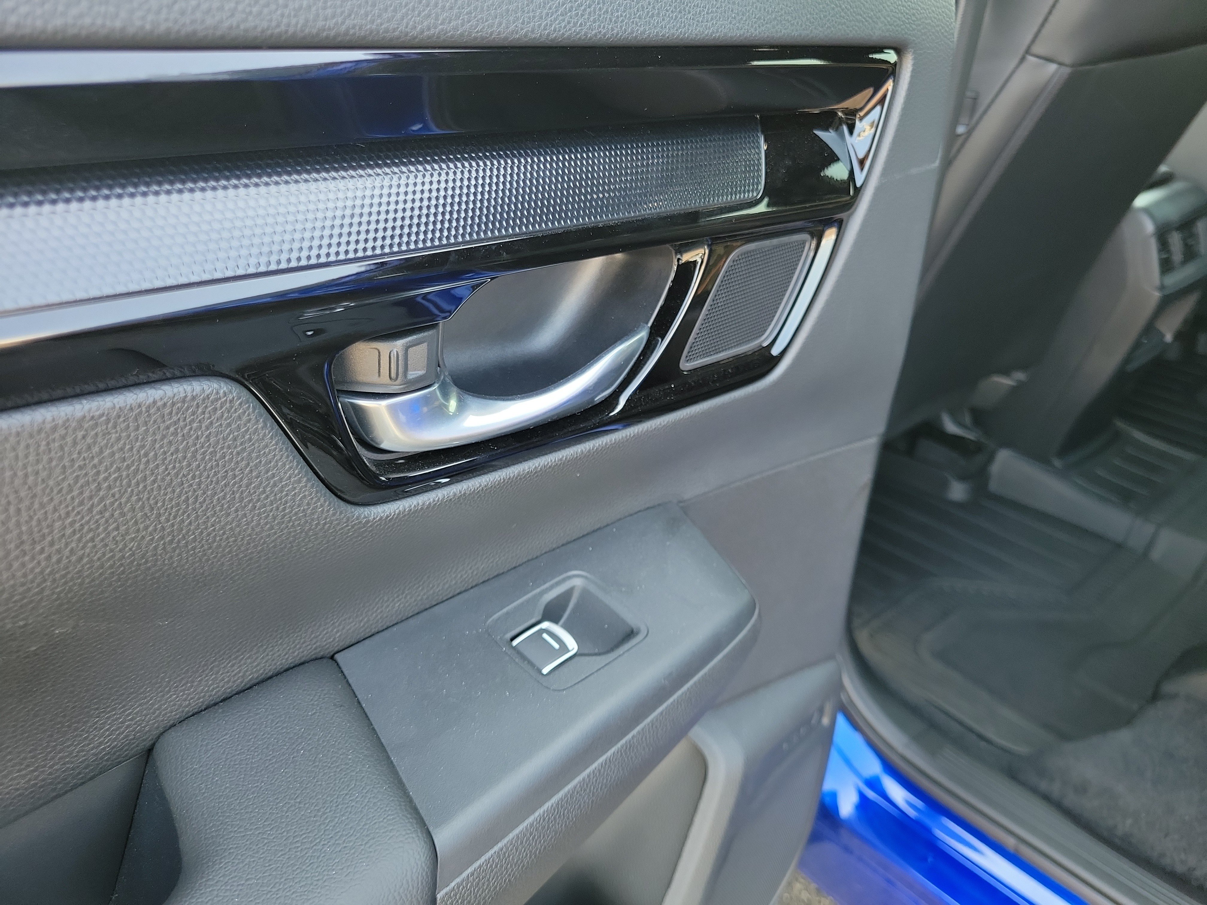 Used 2025 BLUE Honda Sport Touring image 13