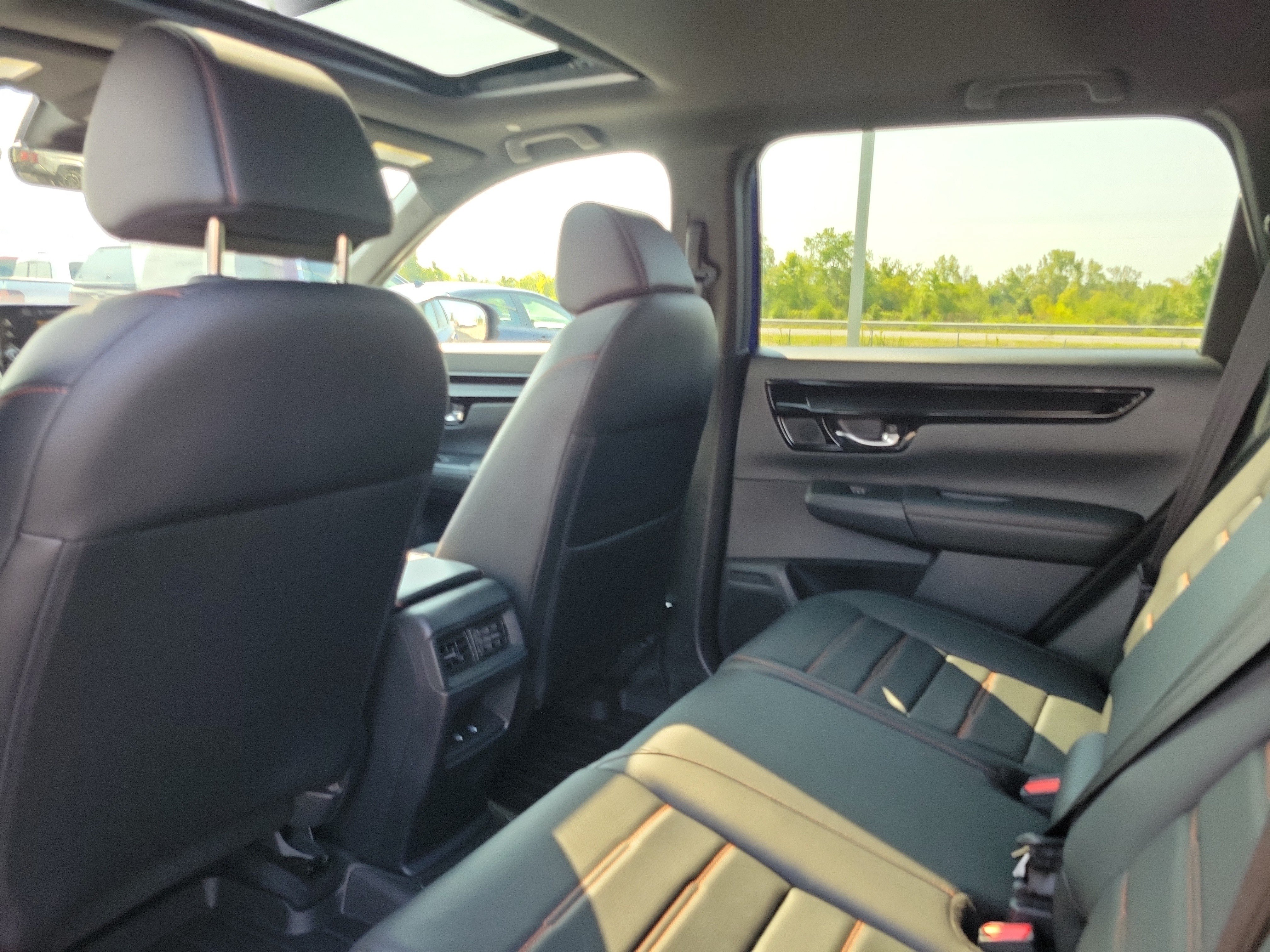 Used 2025 BLUE Honda Sport Touring image 14