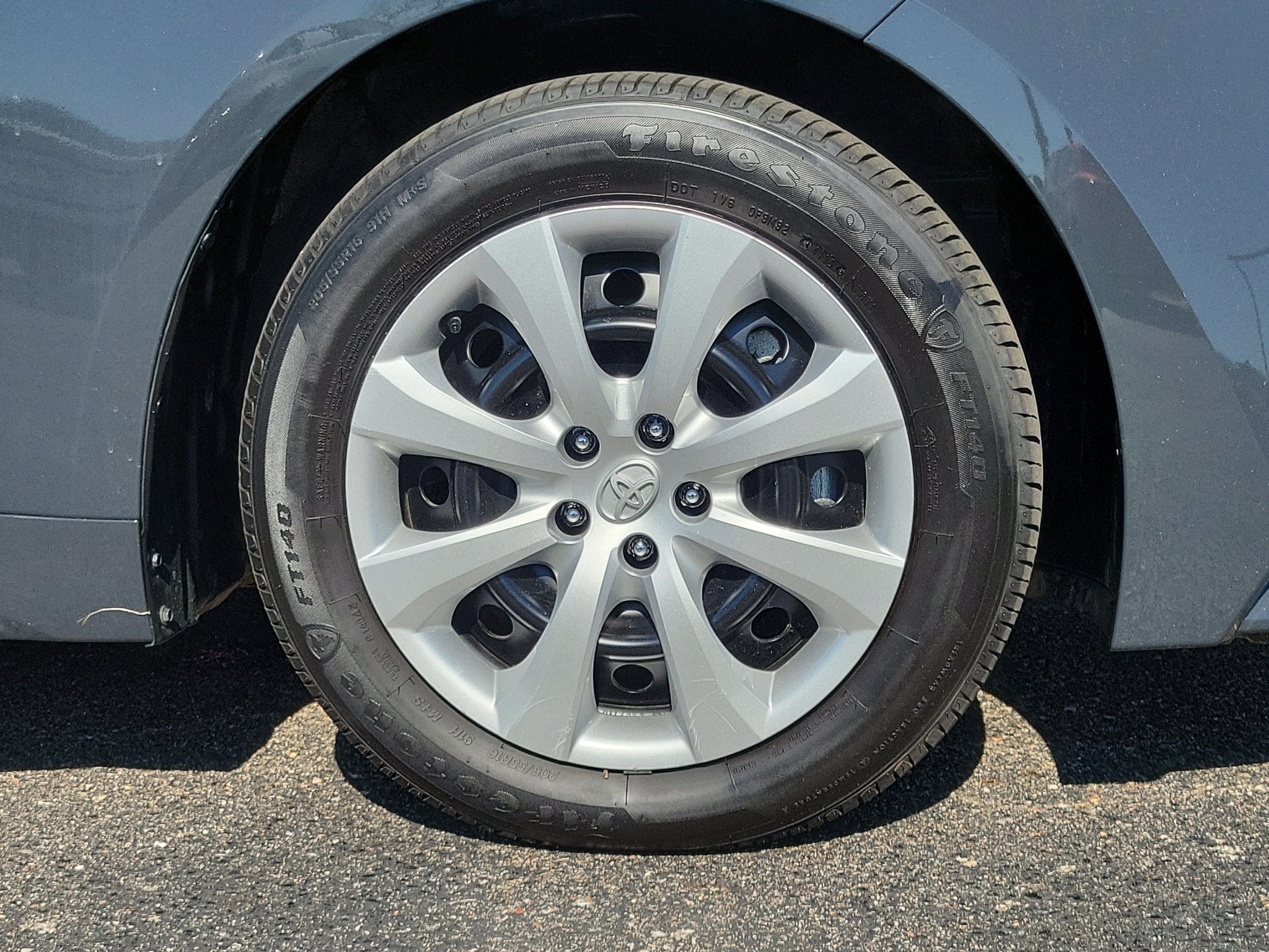2026 Toyota Corolla LE, photo 9 of 12