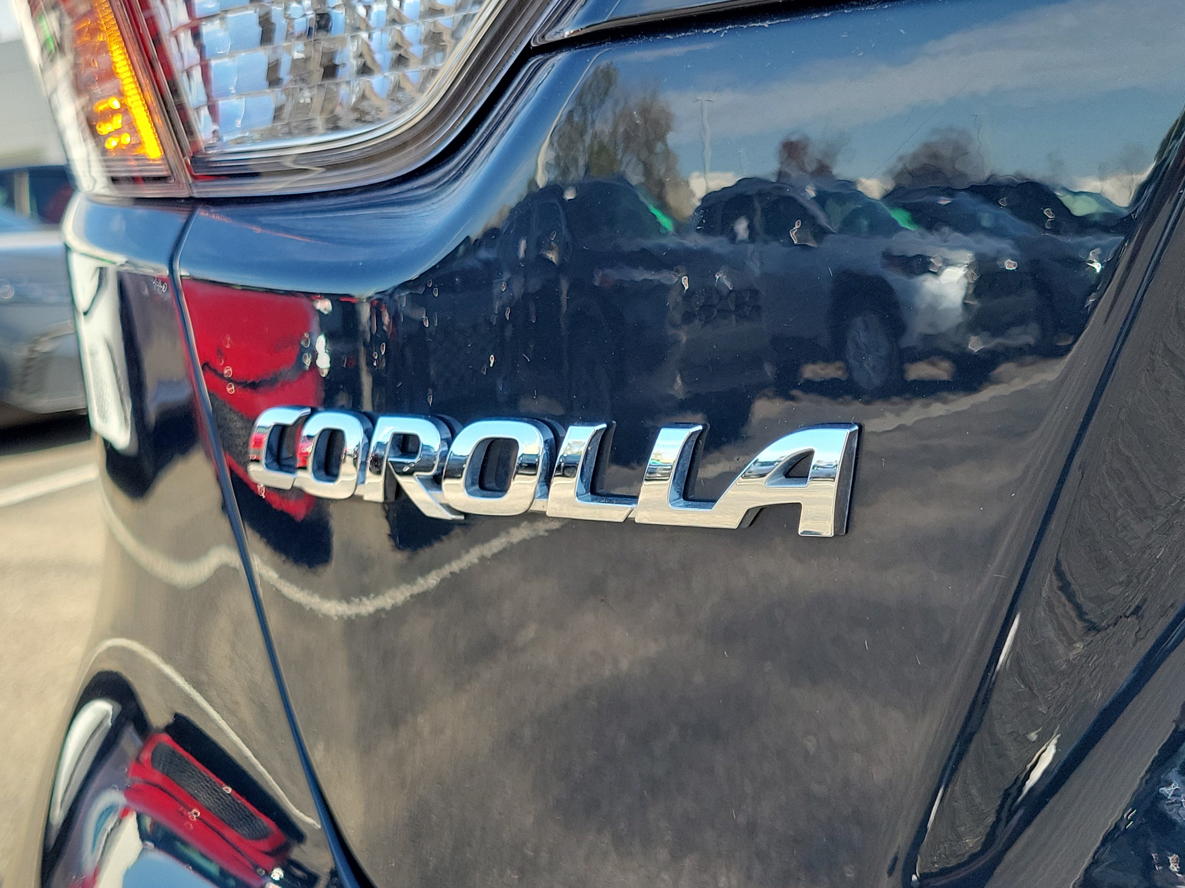 2026 Toyota Corolla LE, photo 10 of 12
