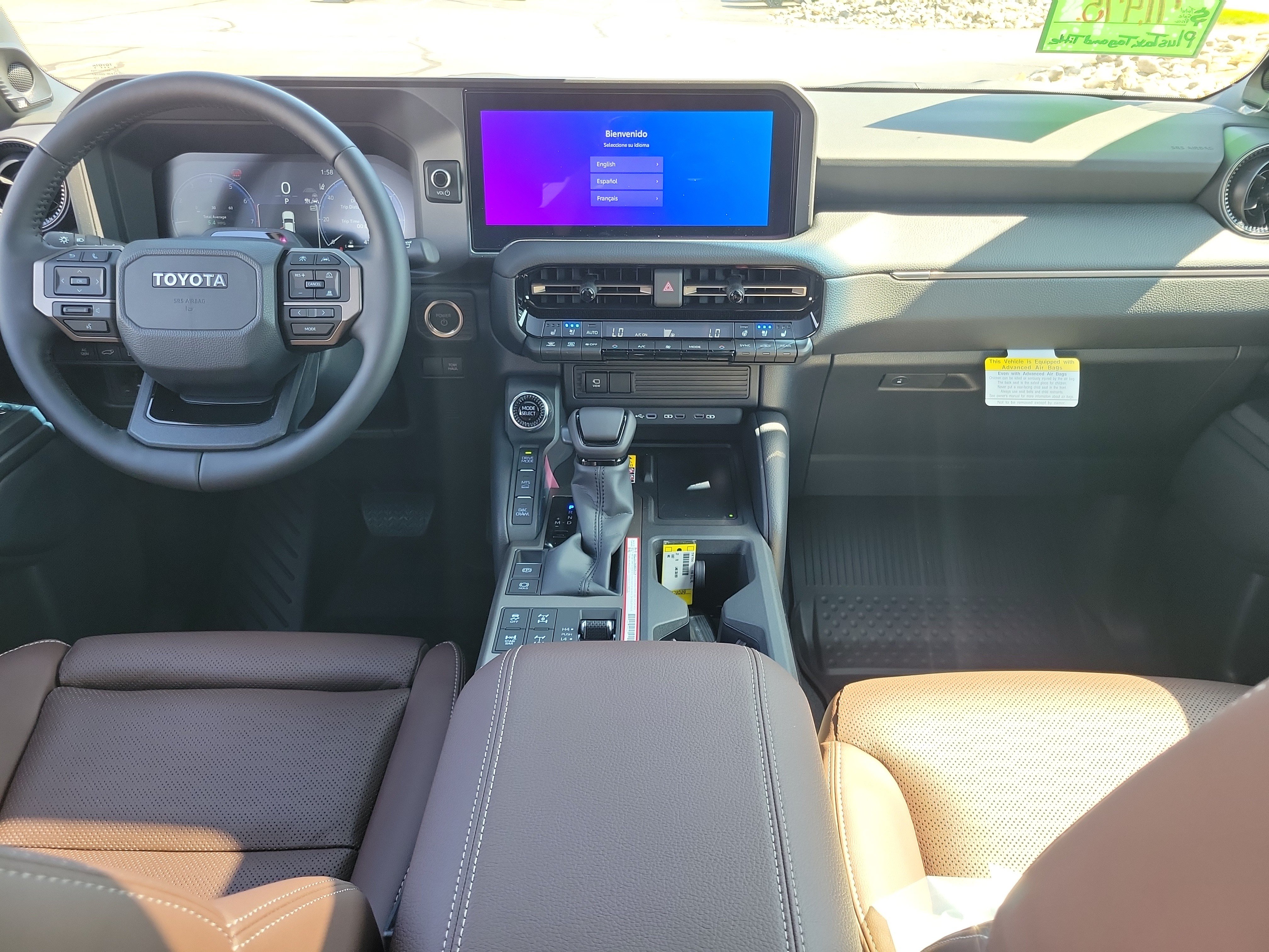 New 2027 Wind Chill Pearl Toyota 4WD (Natl) image 13