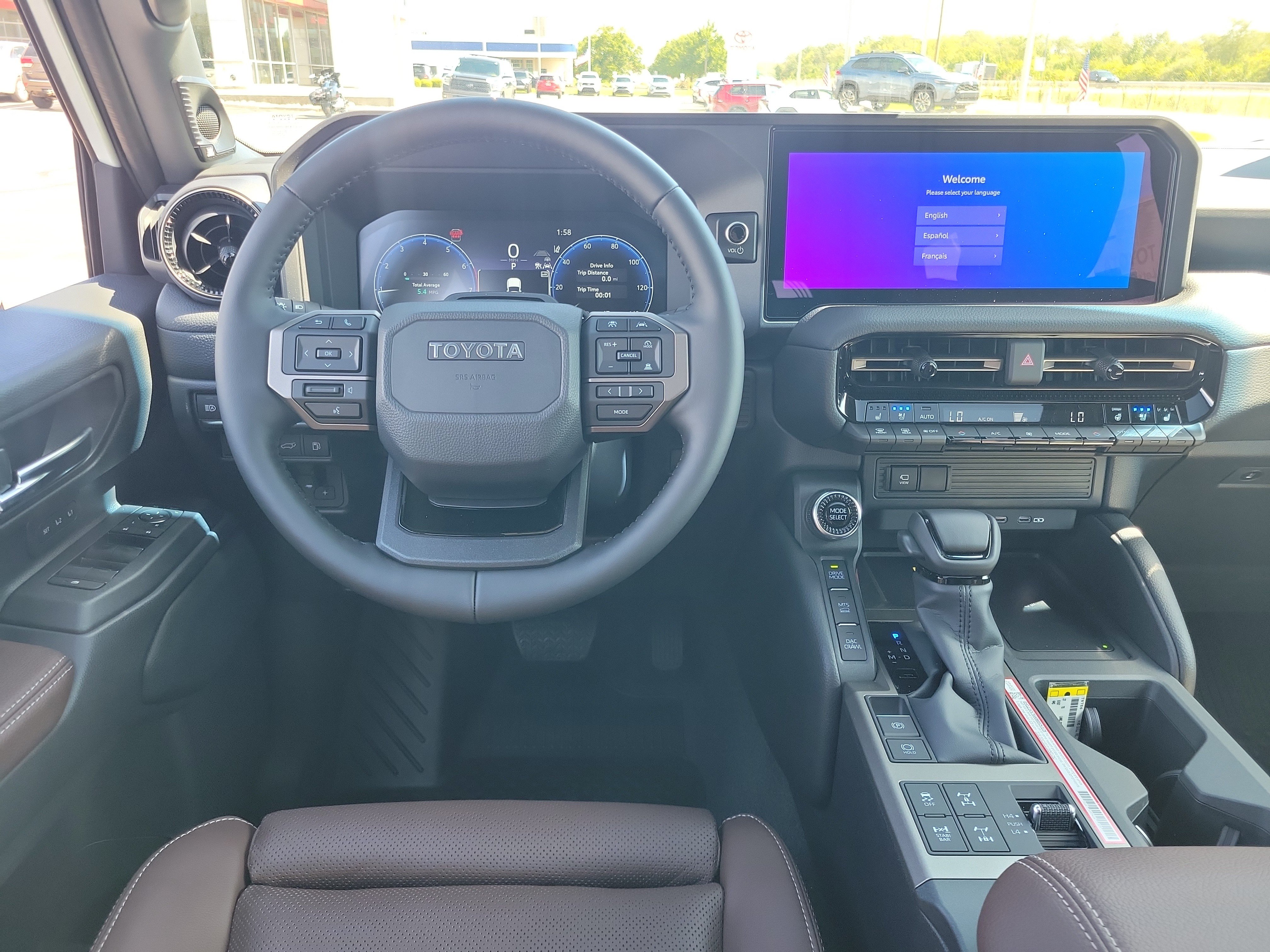 New 2027 Wind Chill Pearl Toyota 4WD (Natl) image 14