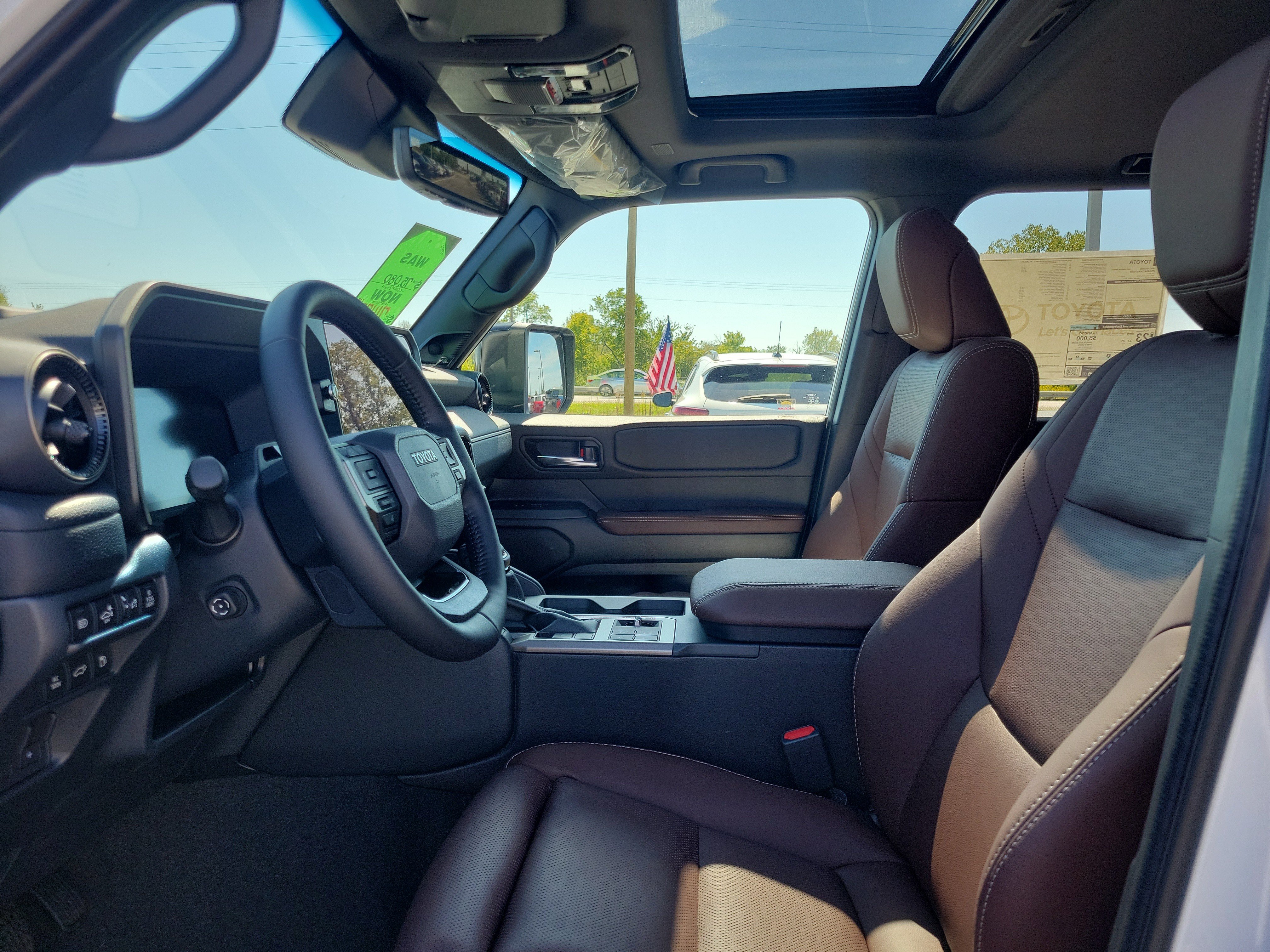 New 2027 Wind Chill Pearl Toyota 4WD (Natl) image 19