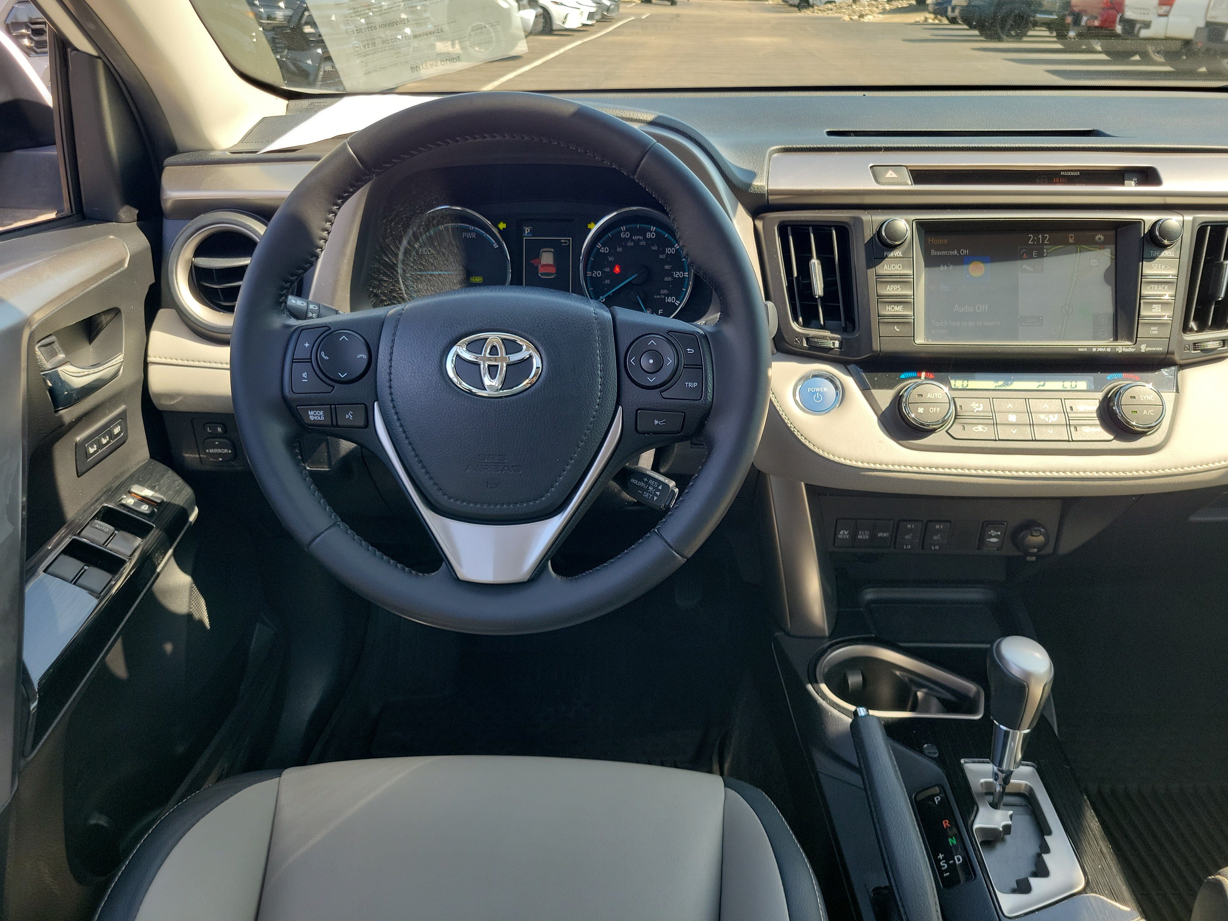 Used 2016 Blizzard Pearl Toyota Limited image 14