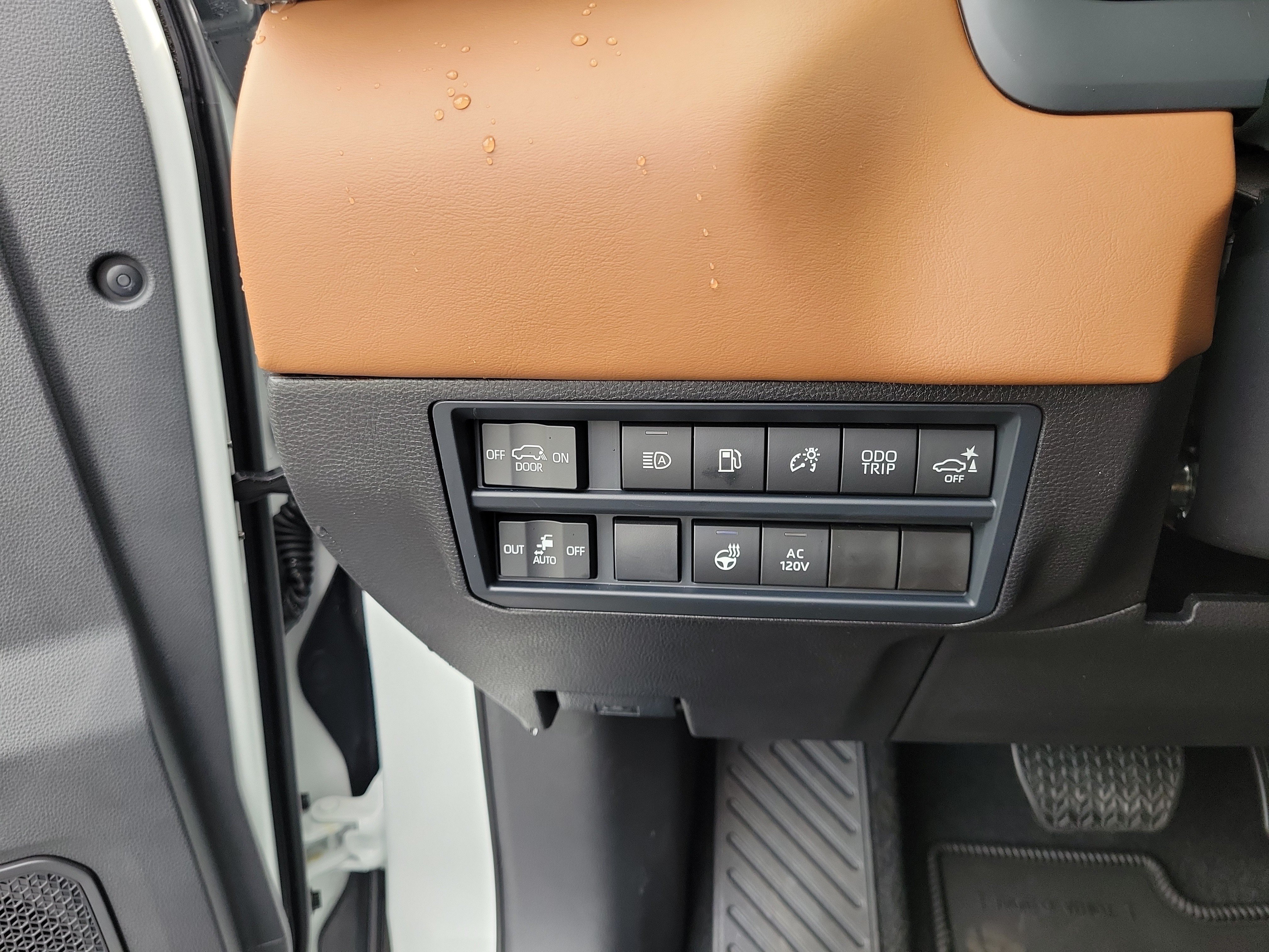 New 2026 Wind Chill Pearl Toyota 1794 Edition image 24