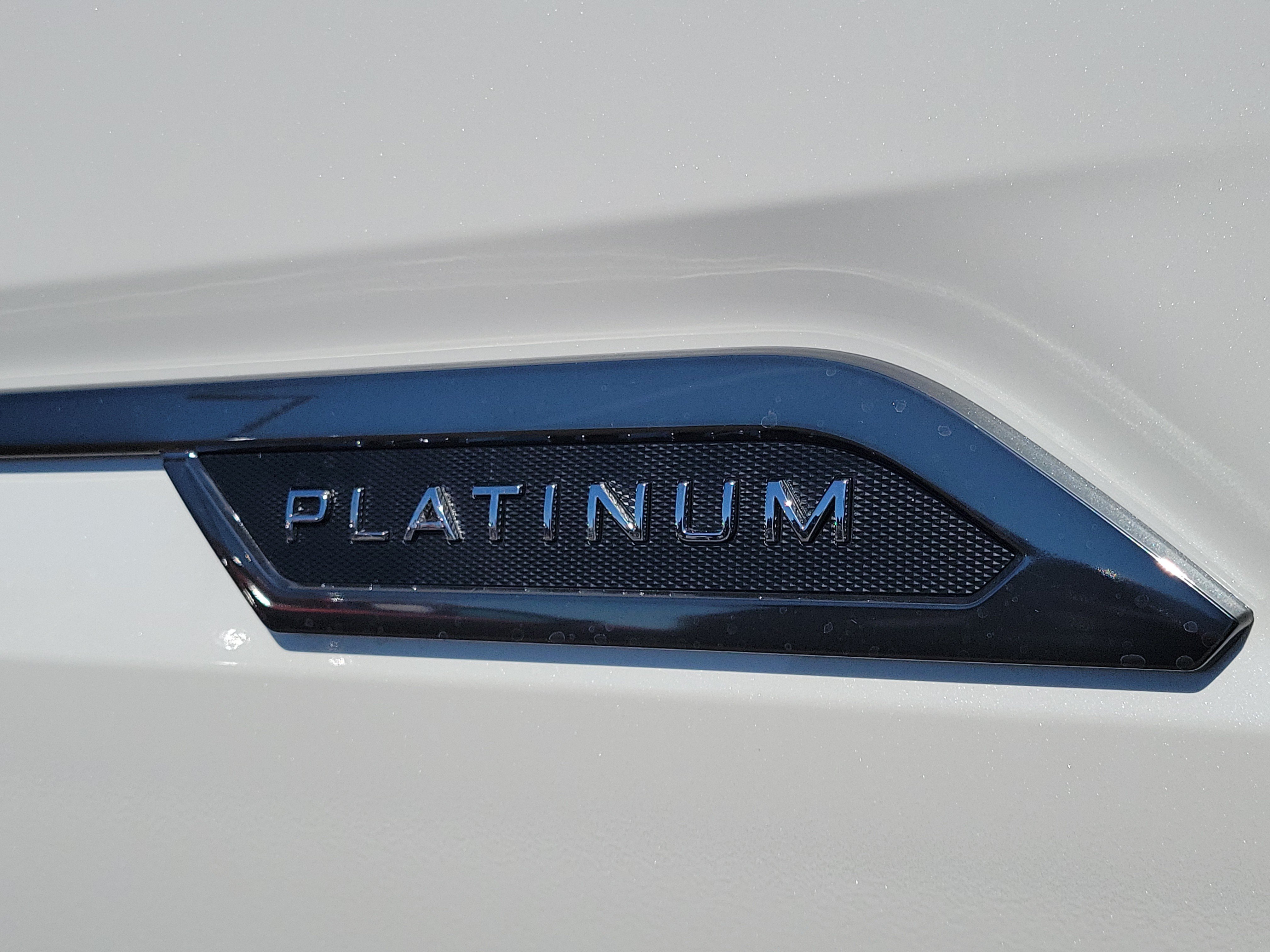 2026 Toyota Tundra i-FORCE MAX Tundra Platinum, photo 11 of 12