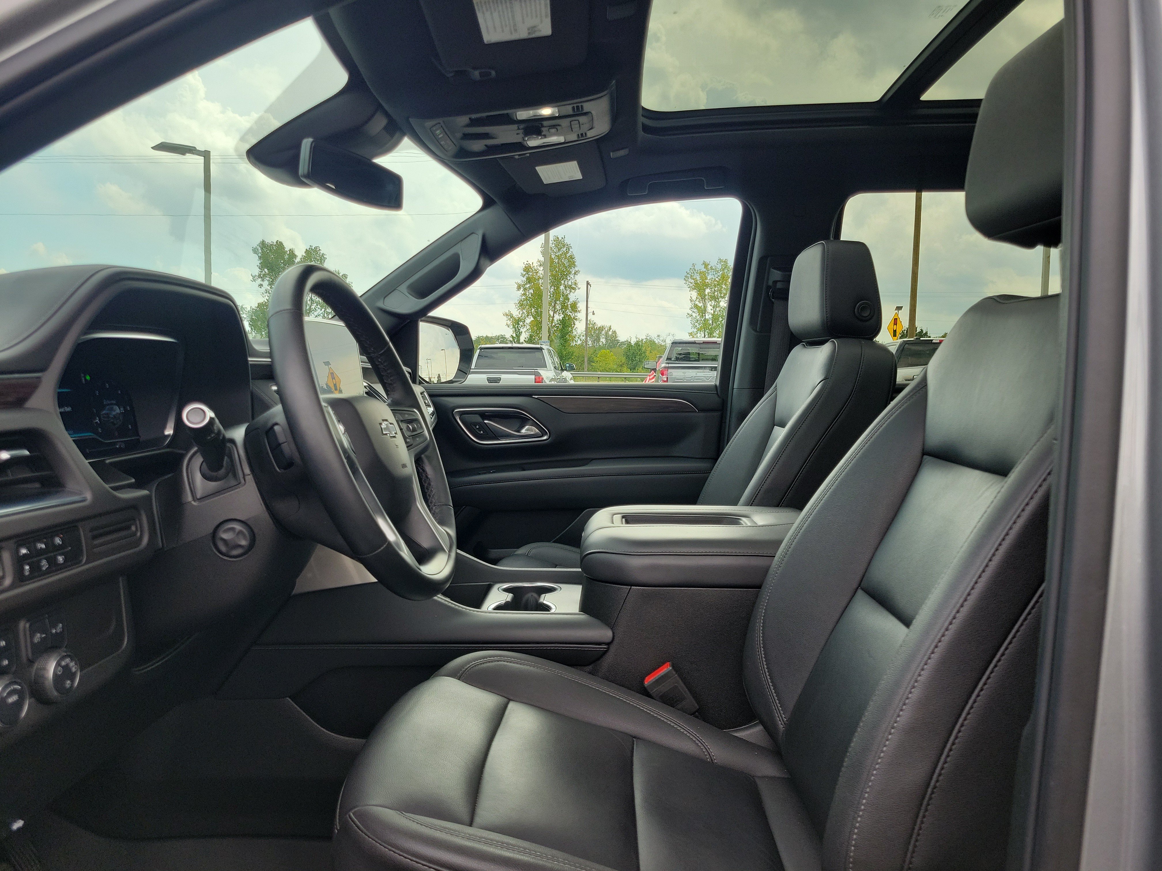Used 2023 Sterling Gray Metallic Chevrolet Z71 image 19