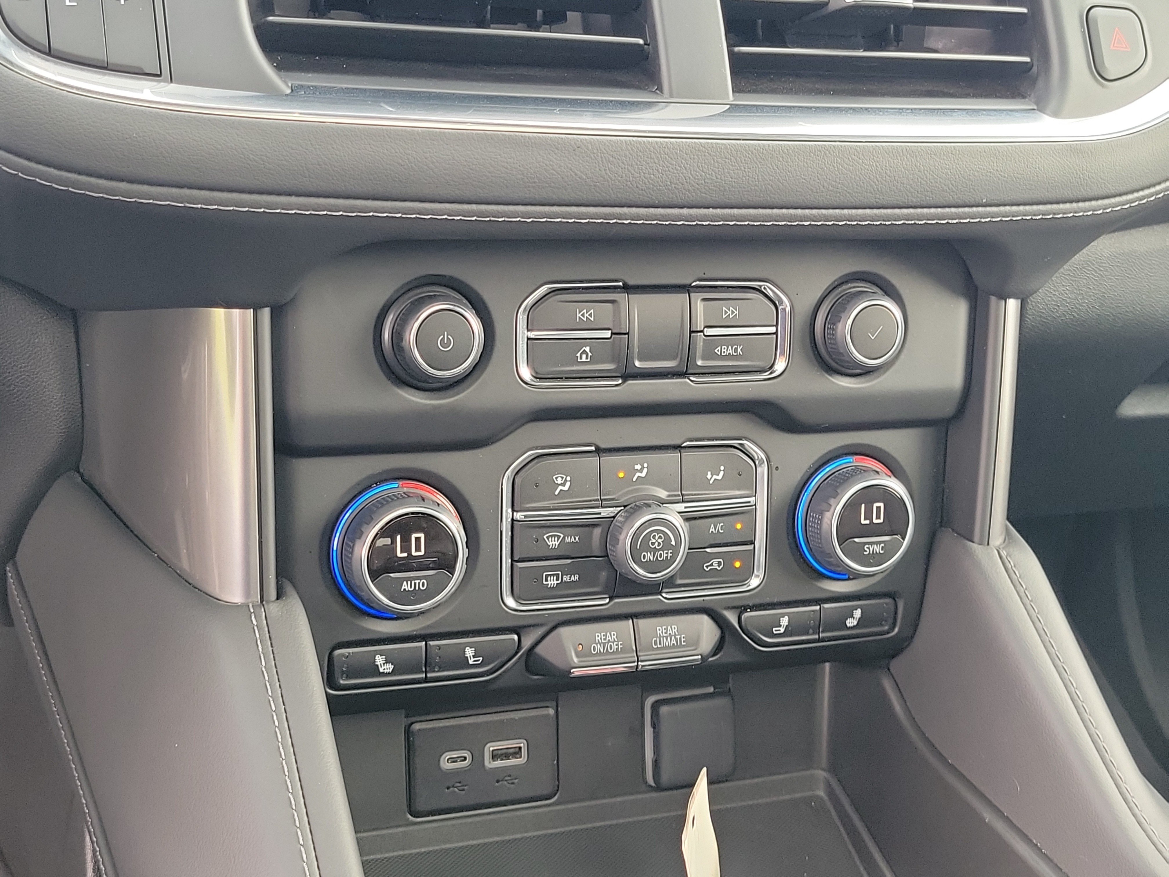 Used 2023 Sterling Gray Metallic Chevrolet Z71 image 31