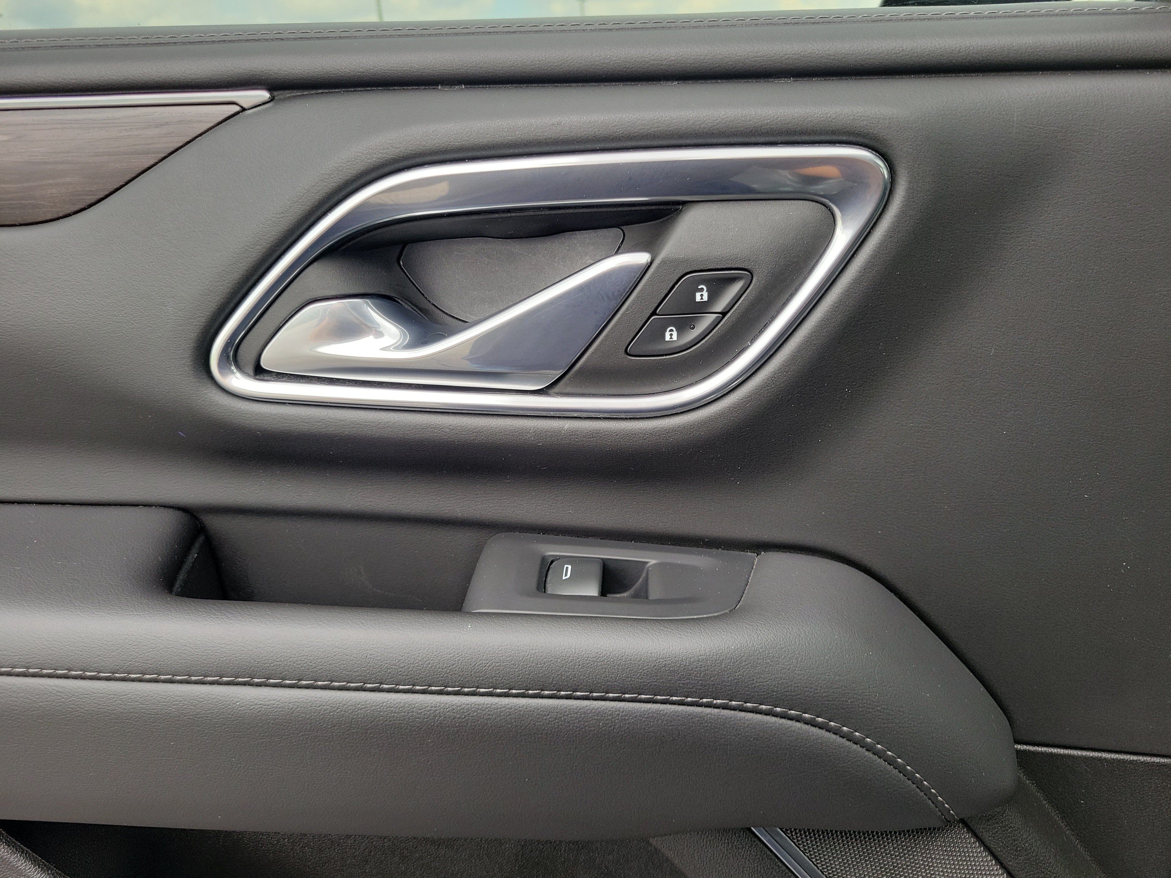 Used 2023 Sterling Gray Metallic Chevrolet Z71 image 16