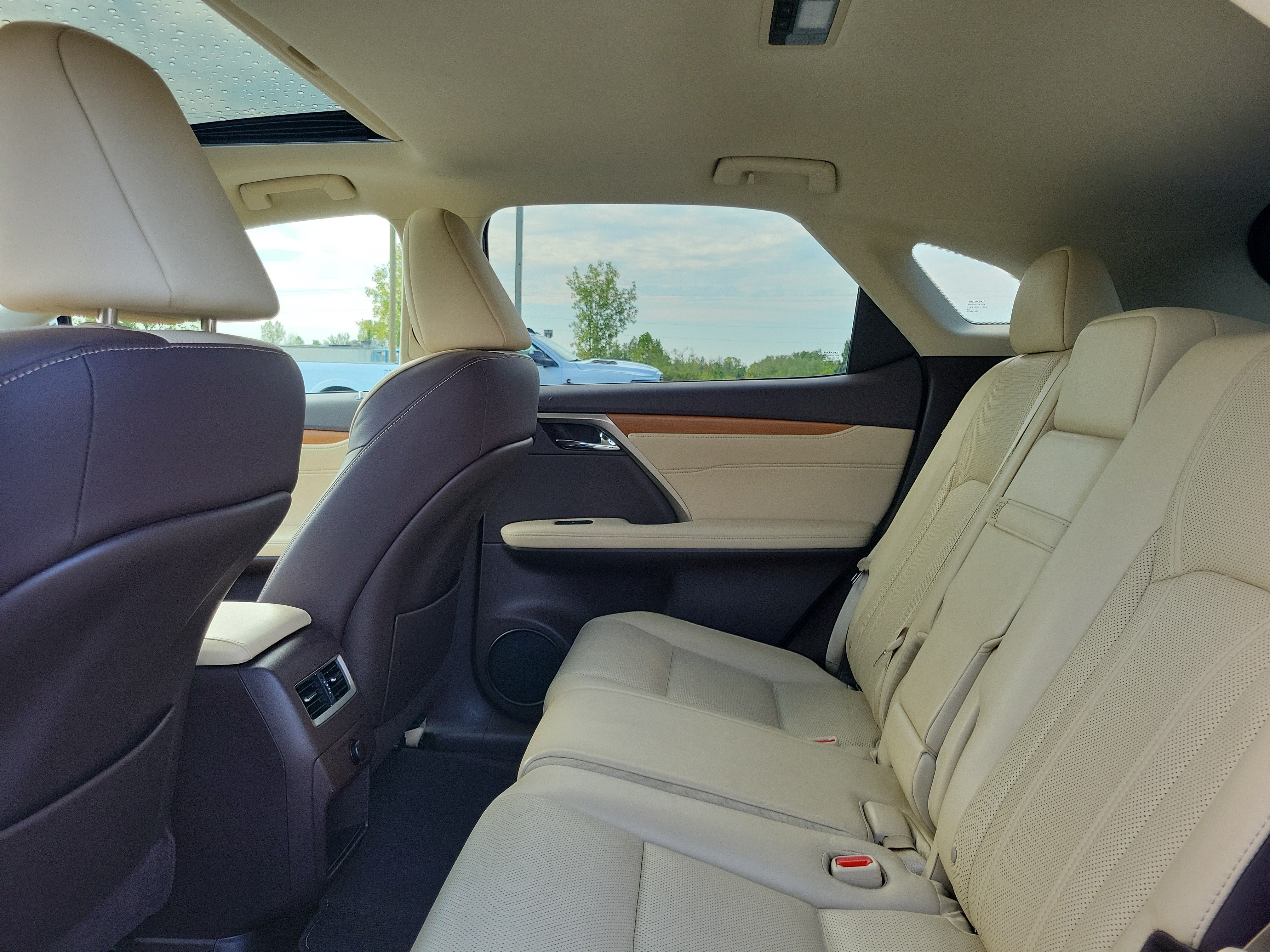 Certified Used 2016 Silver Lining Metallic Lexus Base image 15