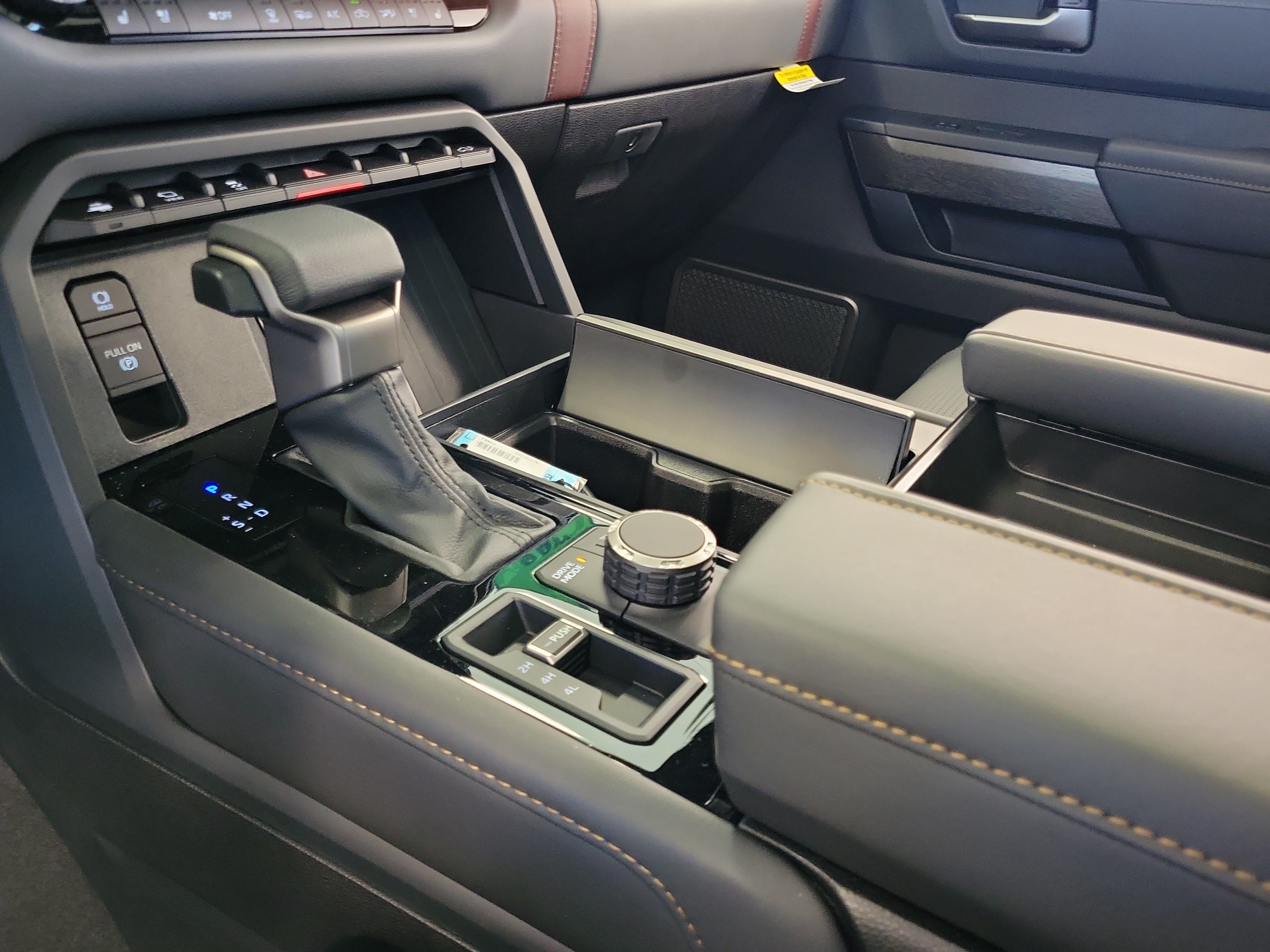 New 2026 Wind Chill Pearl Toyota Capstone CrewMax 6.4