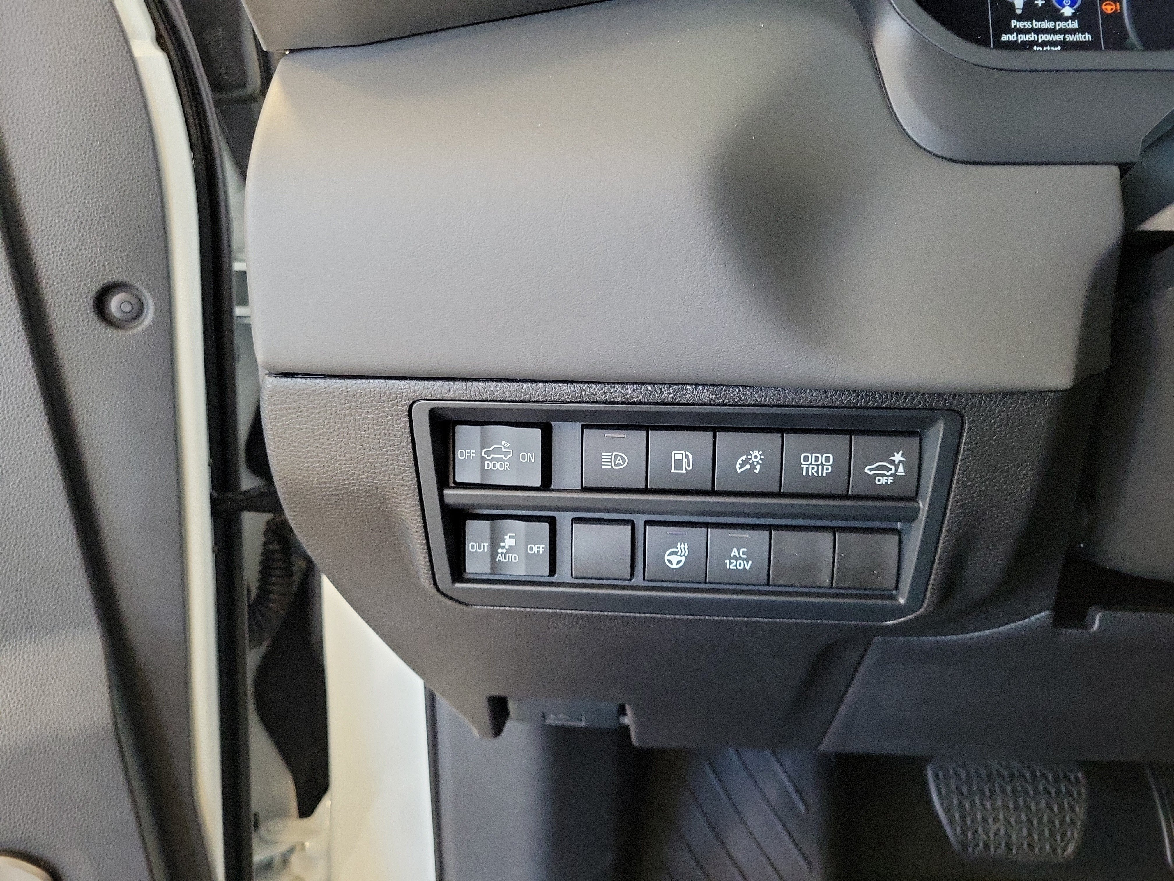 New 2026 Wind Chill Pearl Toyota Capstone CrewMax 6.4