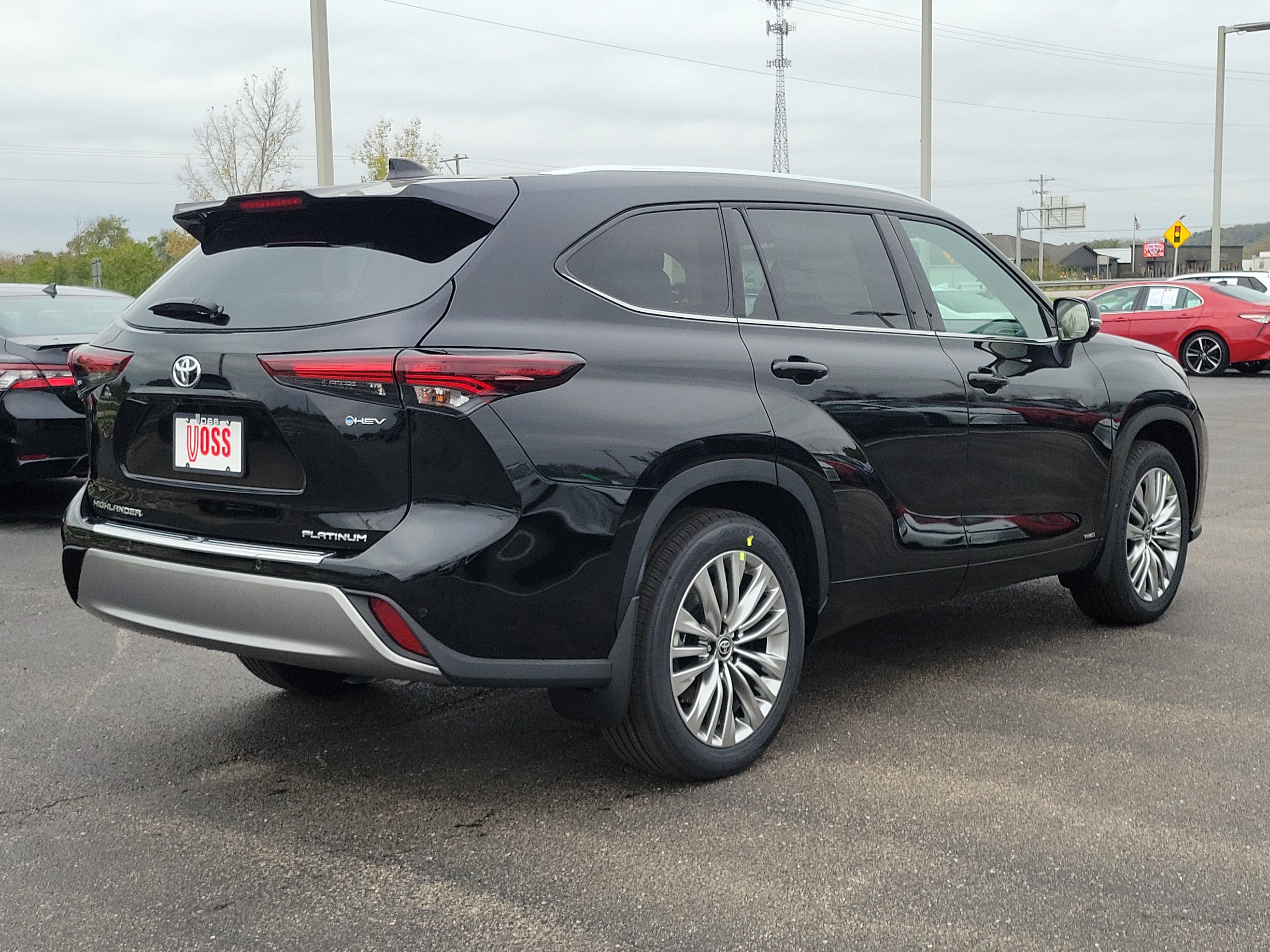 New 2026 Midnight Black Metallic Toyota Hybrid Platinum image 4
