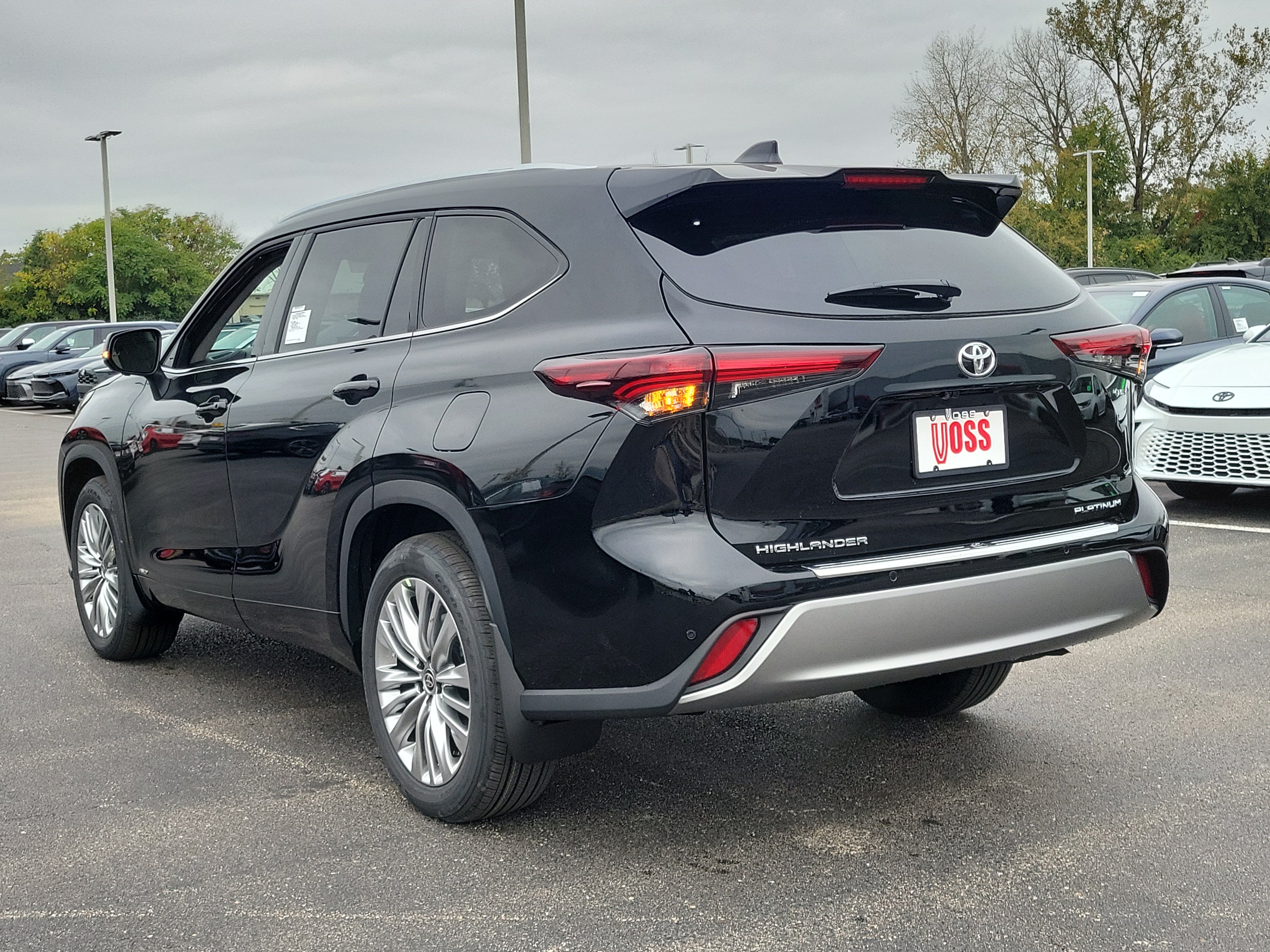 New 2026 Midnight Black Metallic Toyota Hybrid Platinum image 3
