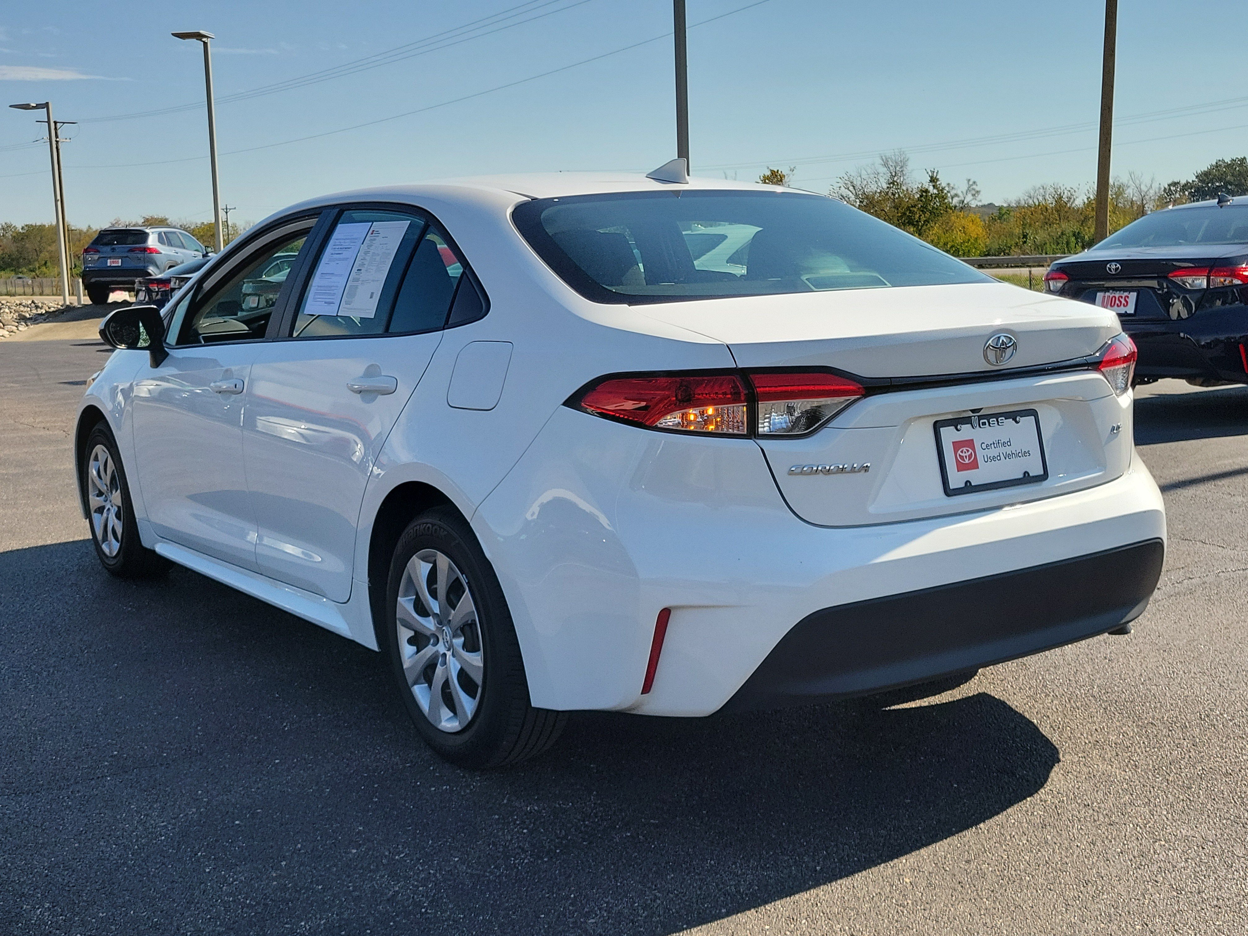 2026 Toyota Corolla LE, photo 7 of 12