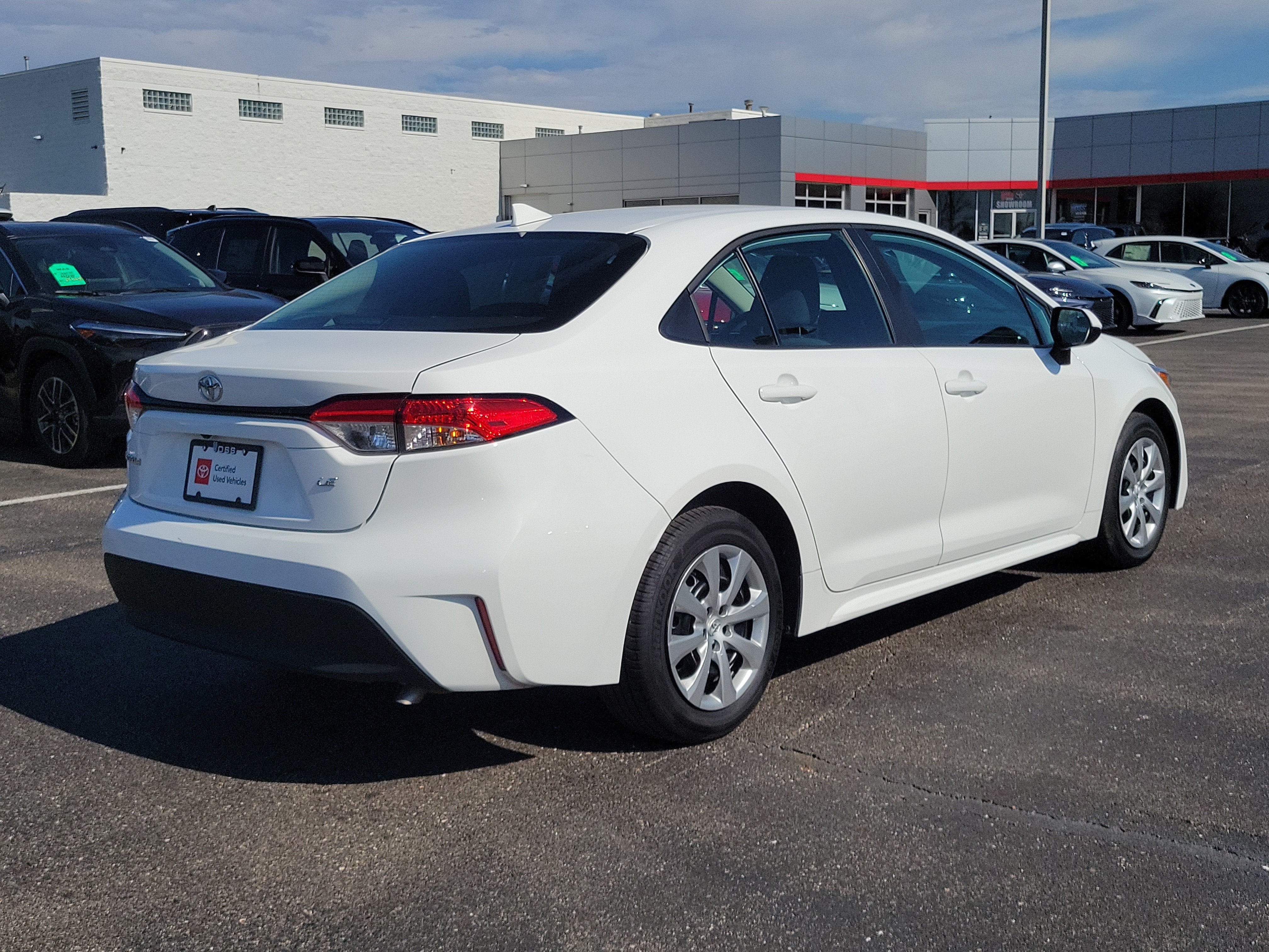 2026 Toyota Corolla LE, photo 8 of 12