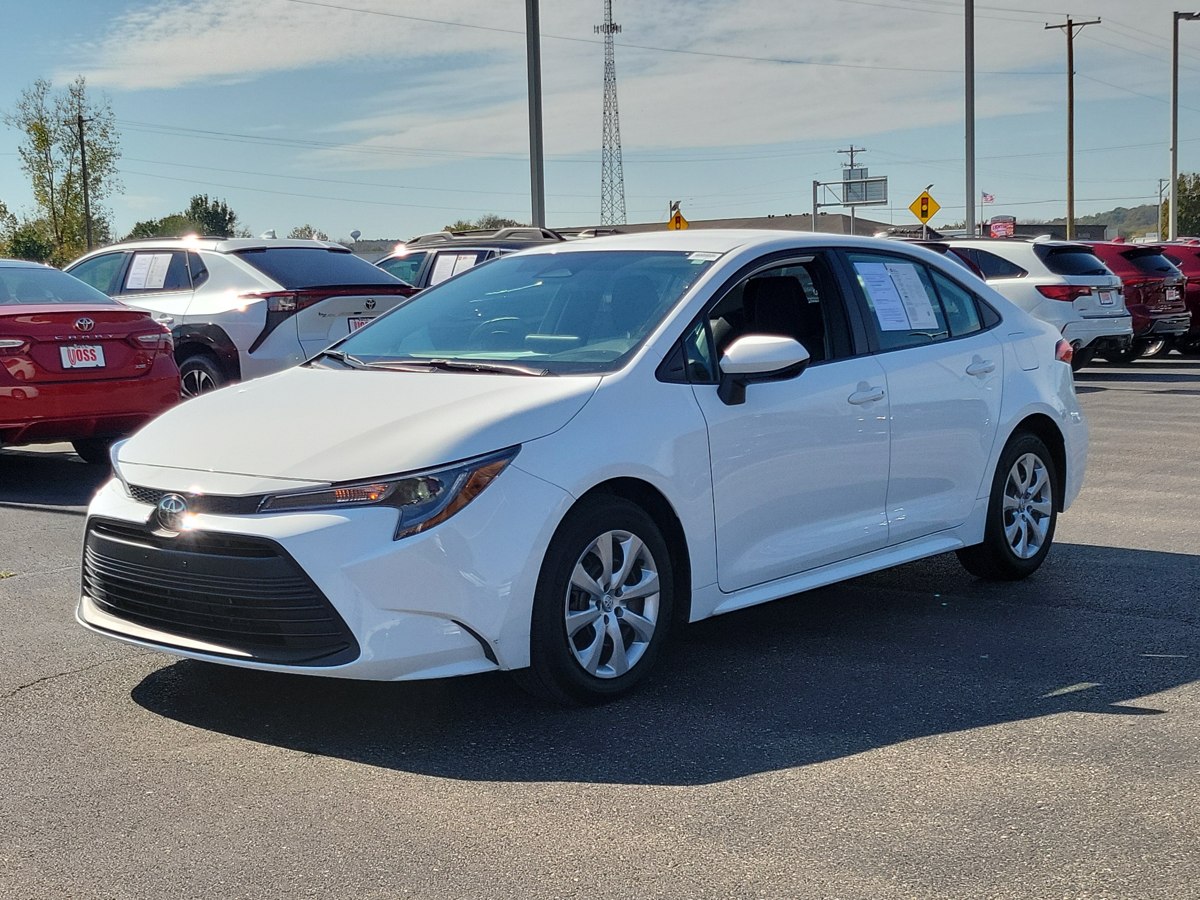 2026 Toyota Corolla LE, photo 6 of 12