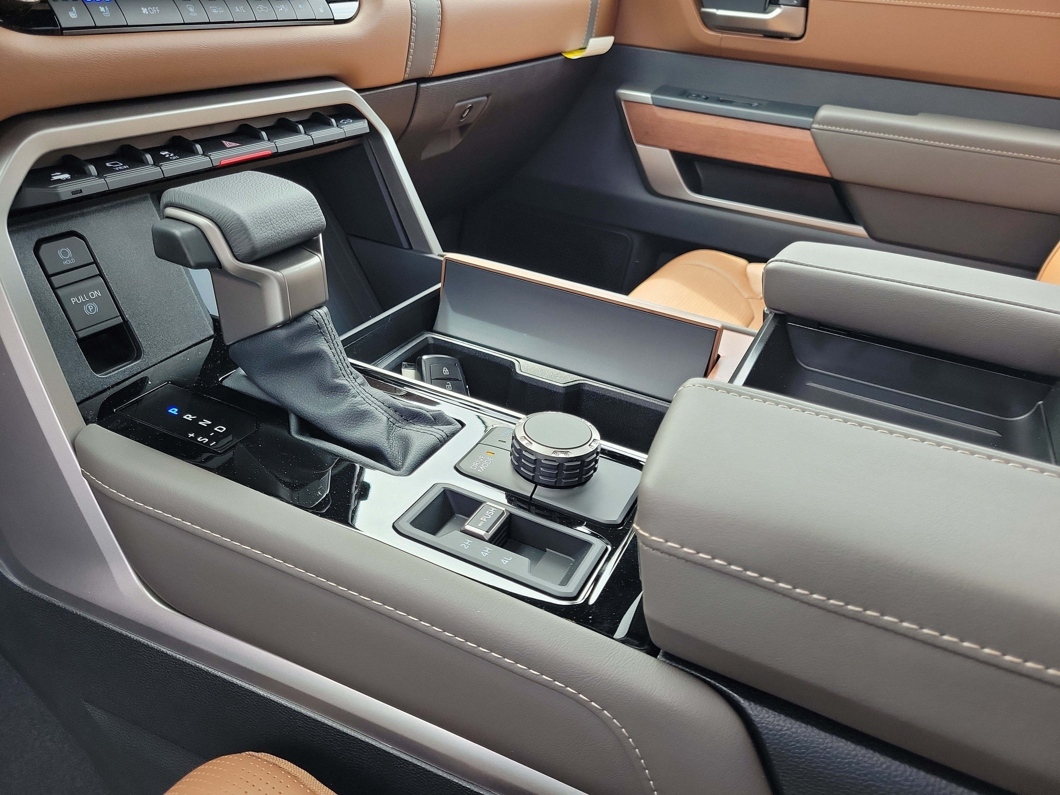 2026 Toyota Tundra 1794 Edition - Photo 29