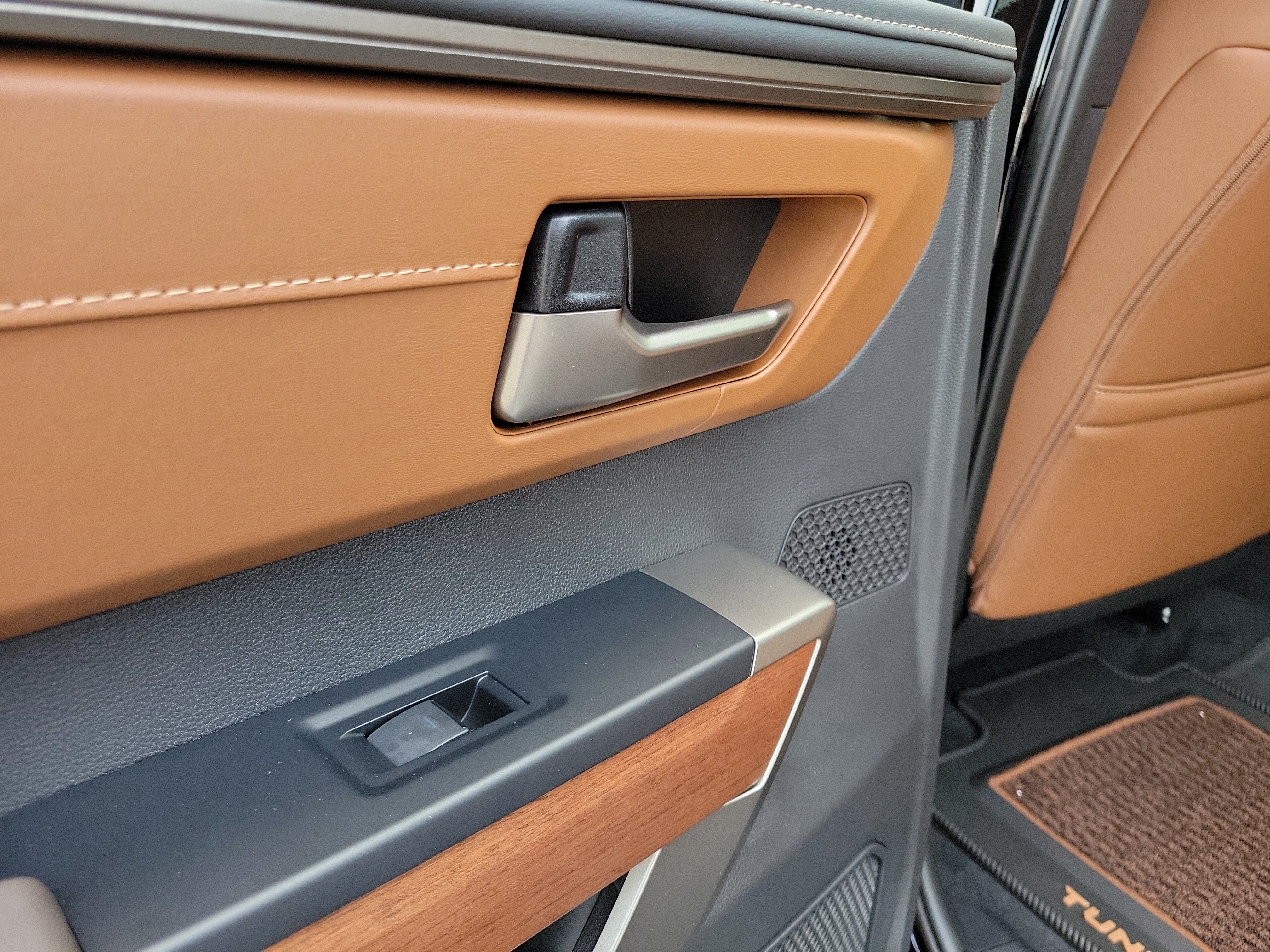 2026 Toyota Tundra 1794 Edition - Photo 13