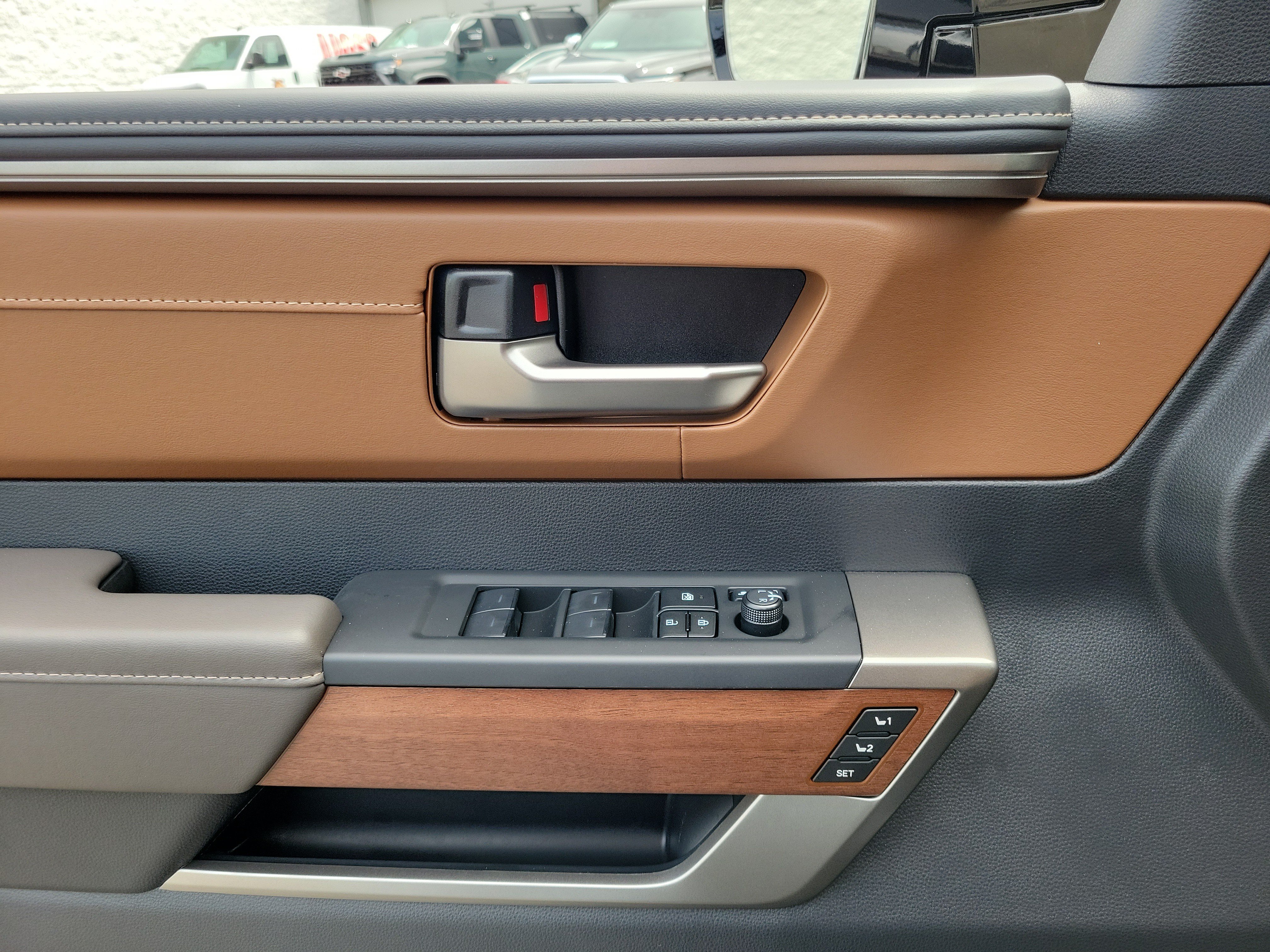 2026 Toyota Tundra 1794 Edition - Photo 17