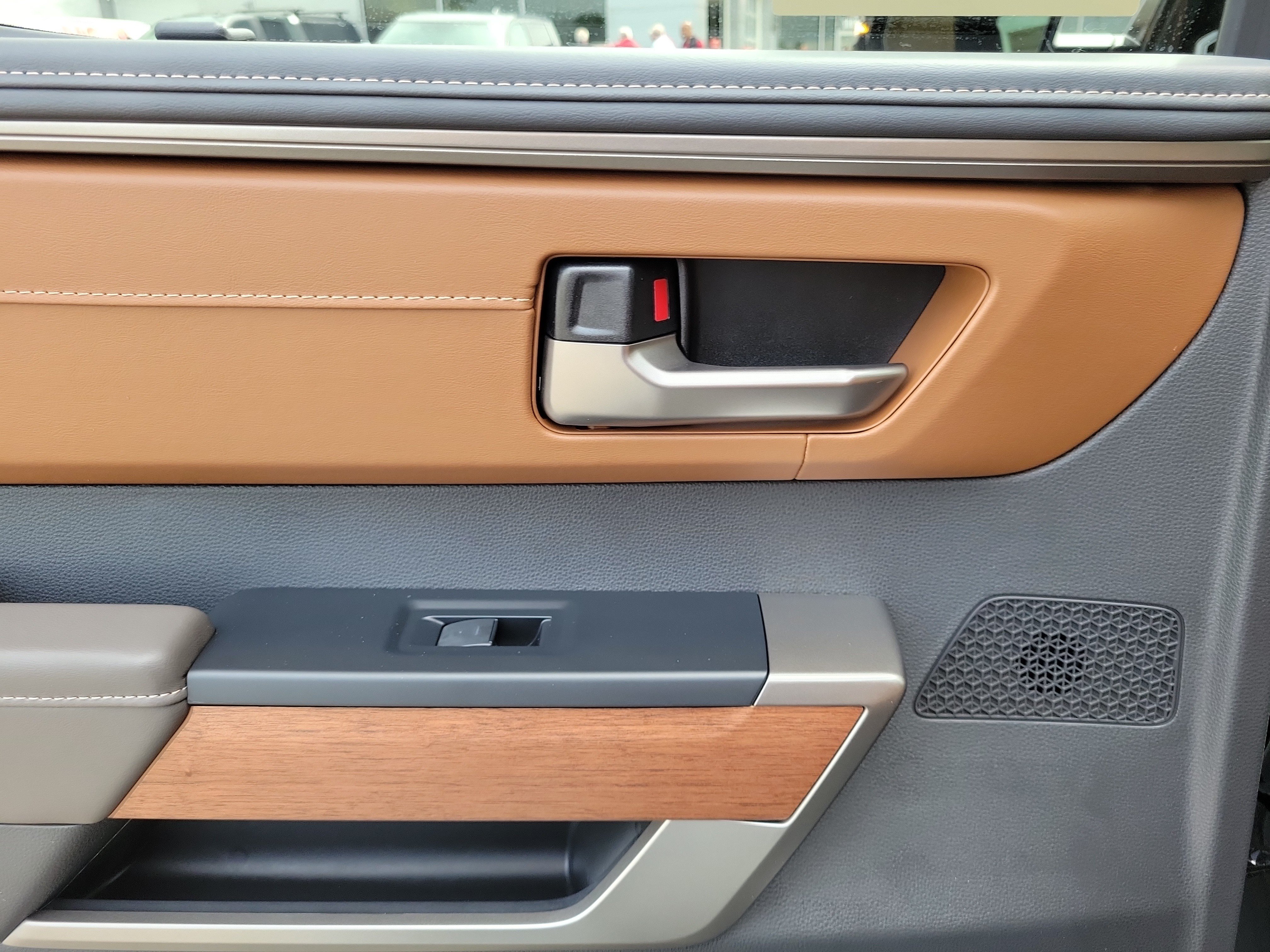 2026 Toyota Tundra 1794 Edition - Photo 12