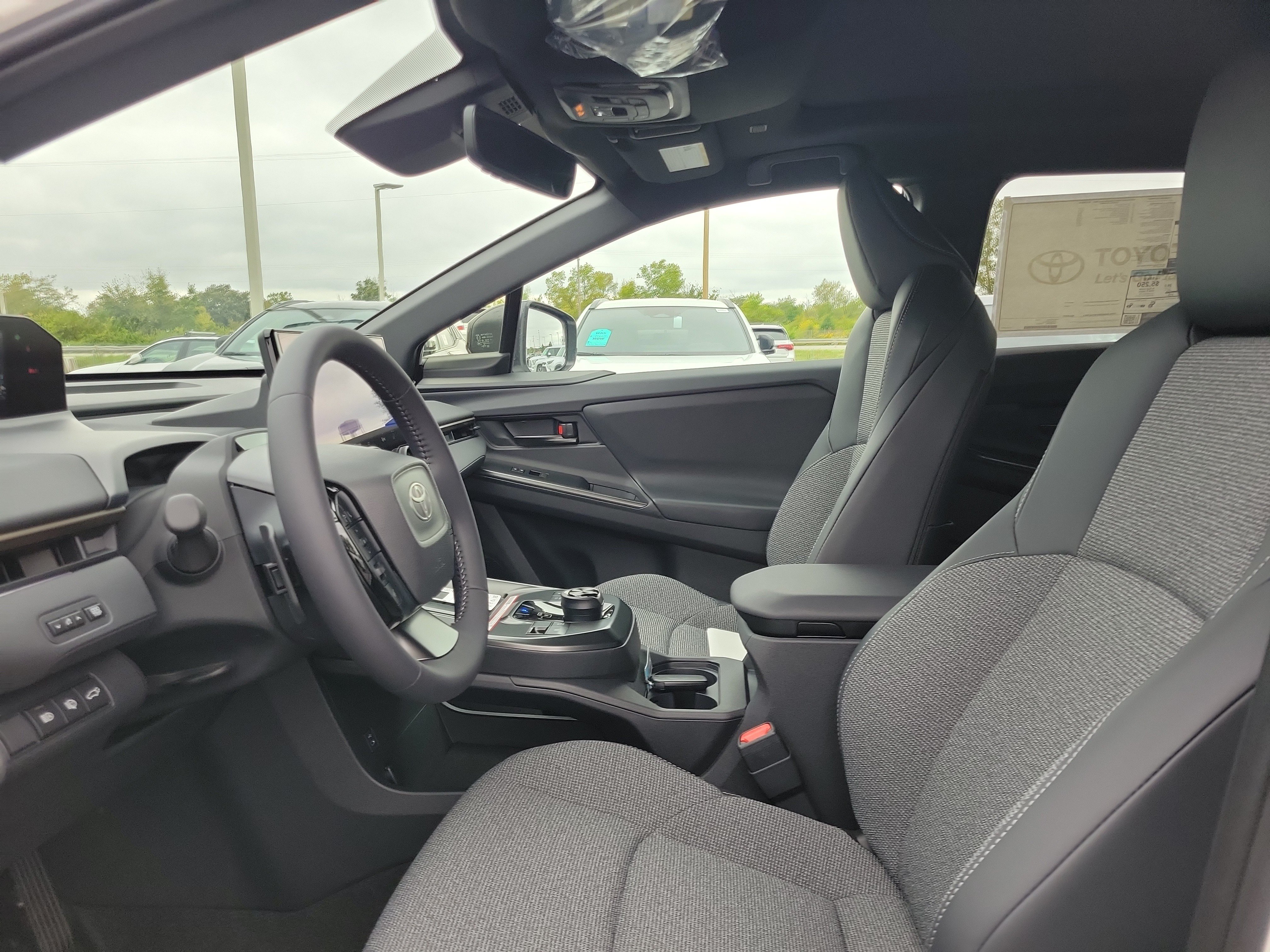 New 2026 Wind Chill Pearl Toyota XLE Plus image 19