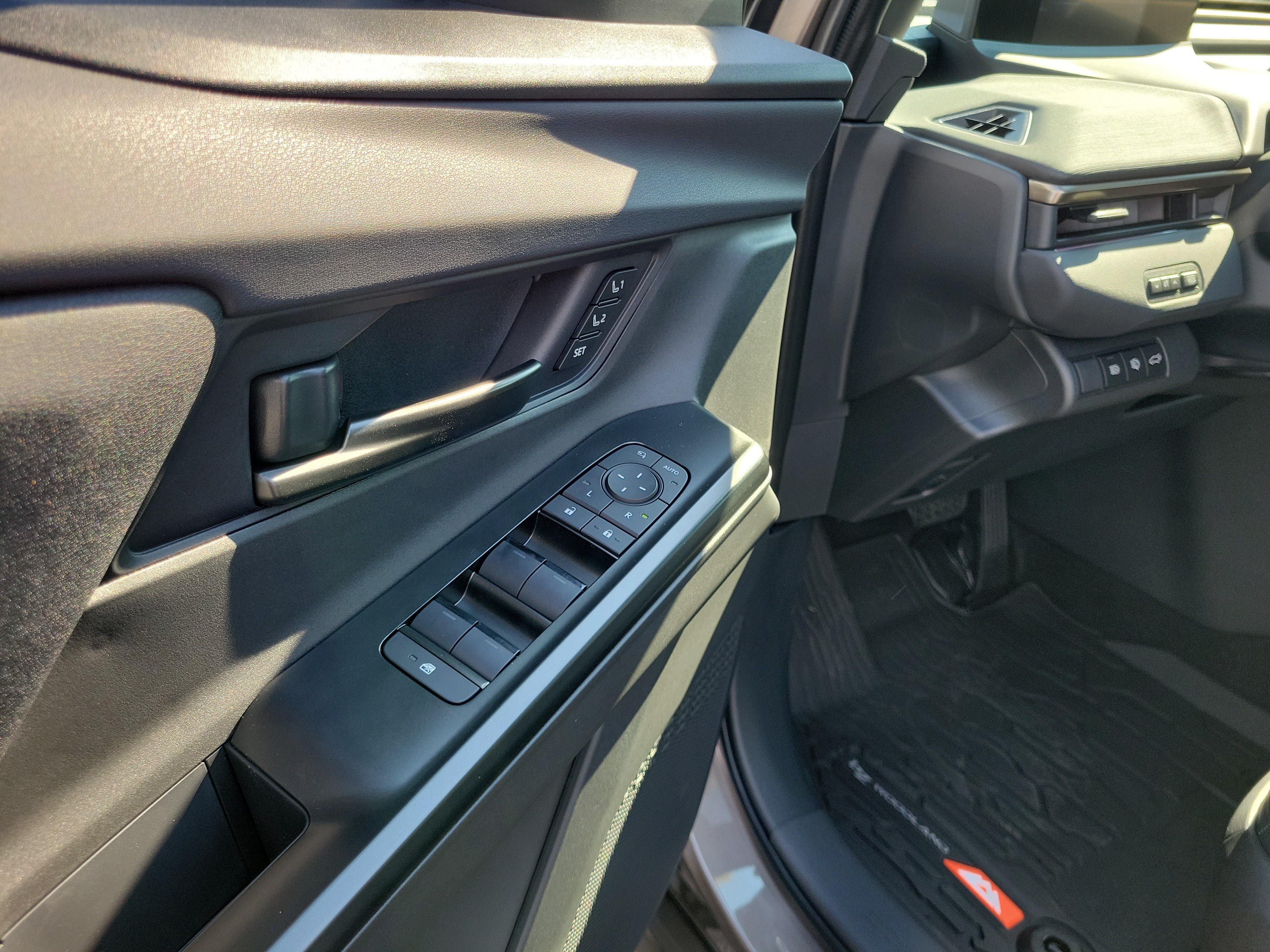 New 2027 Stepping Stone Toyota Premium image 22