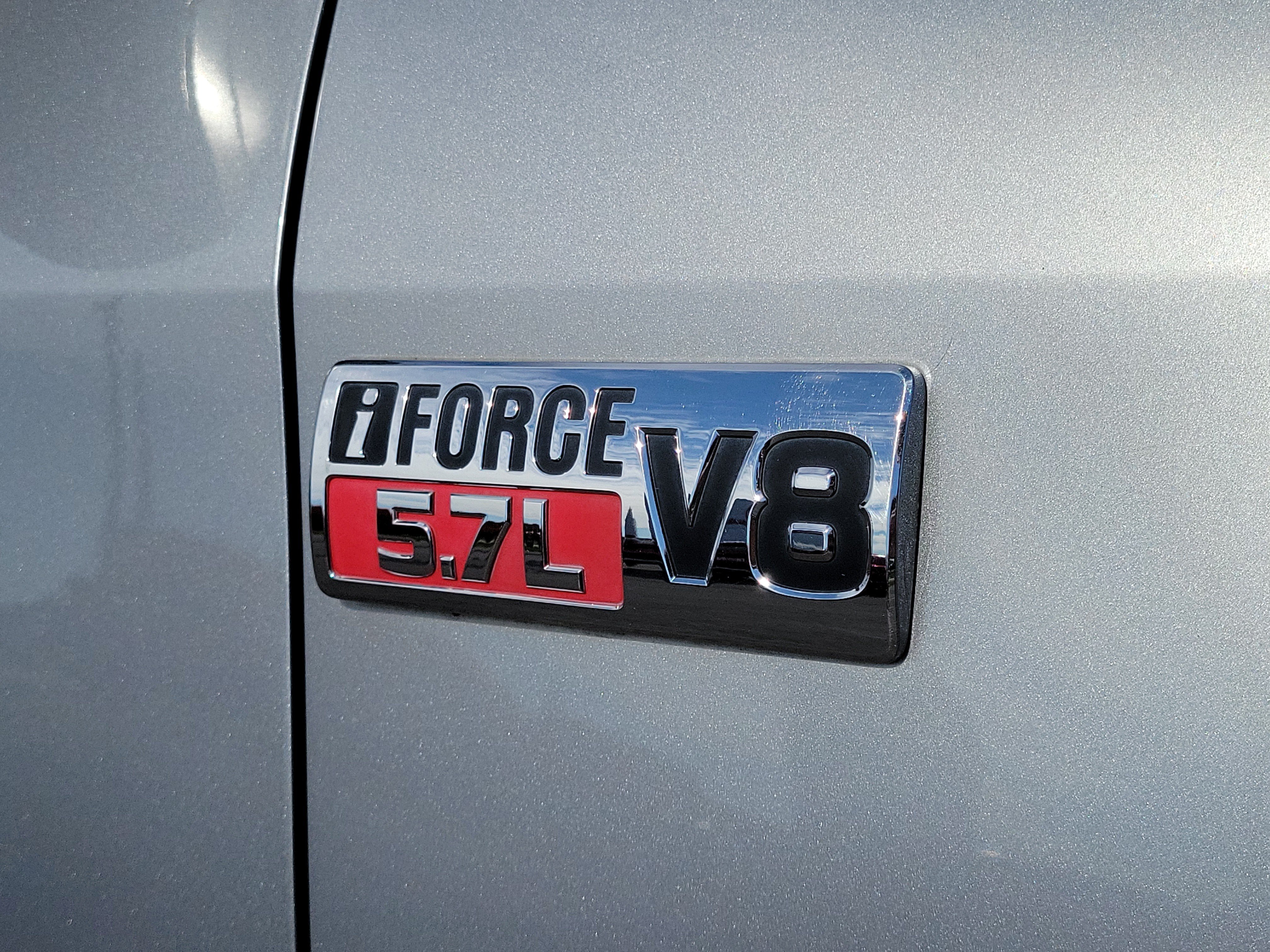 2013 Toyota Tundra 4WD Truck Grade, photo 10 of 12