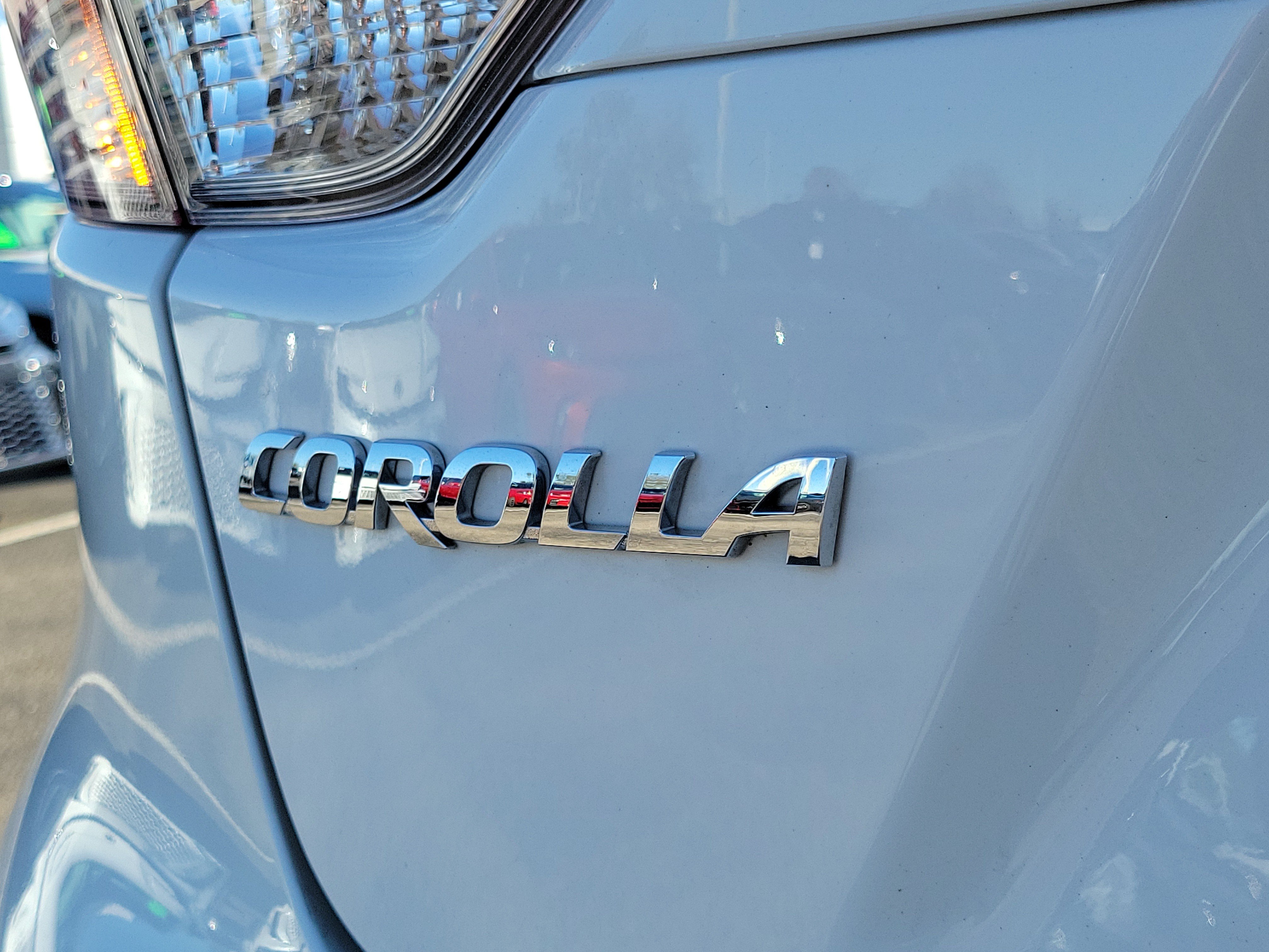 Certified Used 2024 Ice Cap Toyota LE image 10
