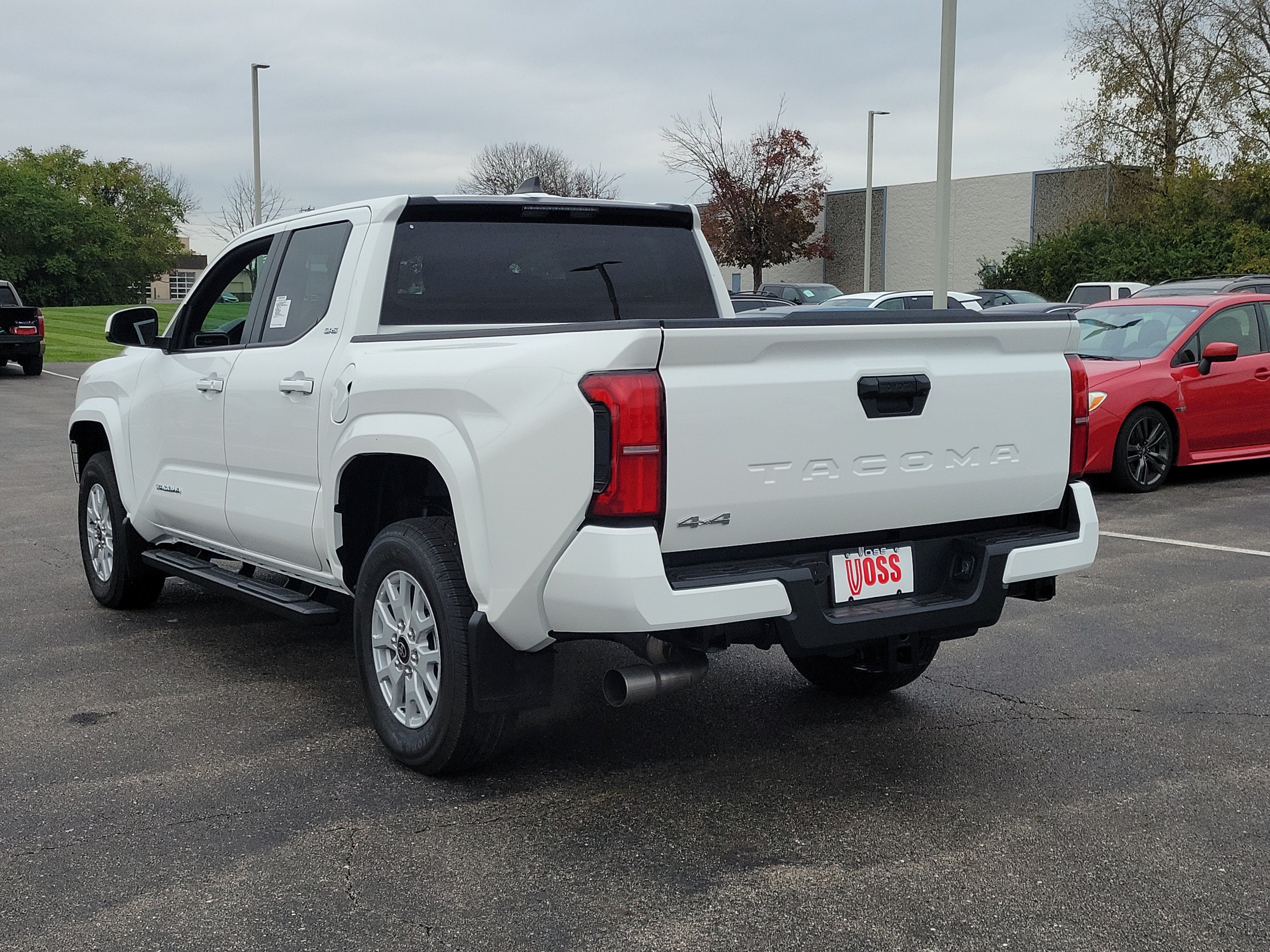 New 2026 Ice Cap Toyota SR5 image 3