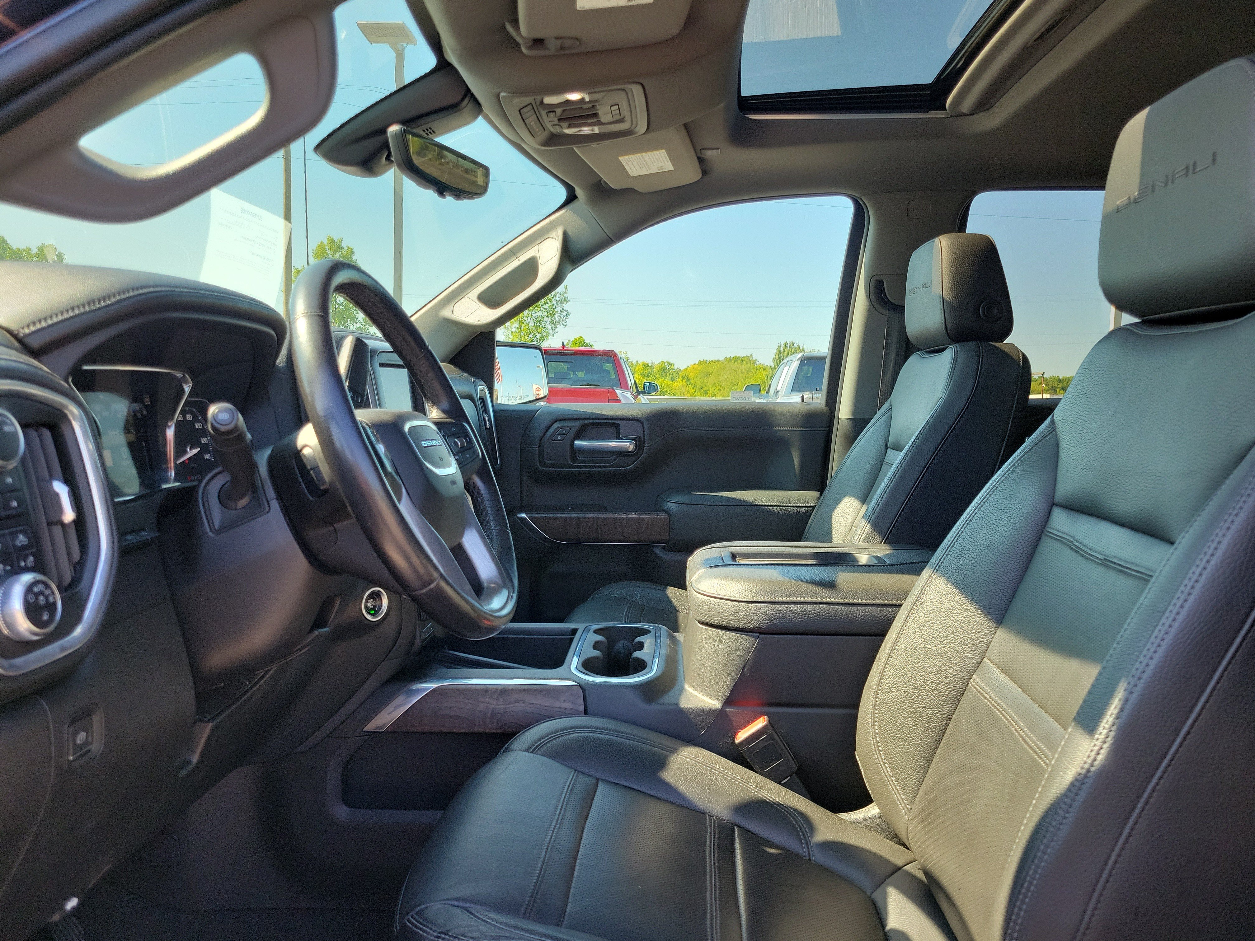 Used 2021 Pacific Blue Metallic GMC Denali image 15