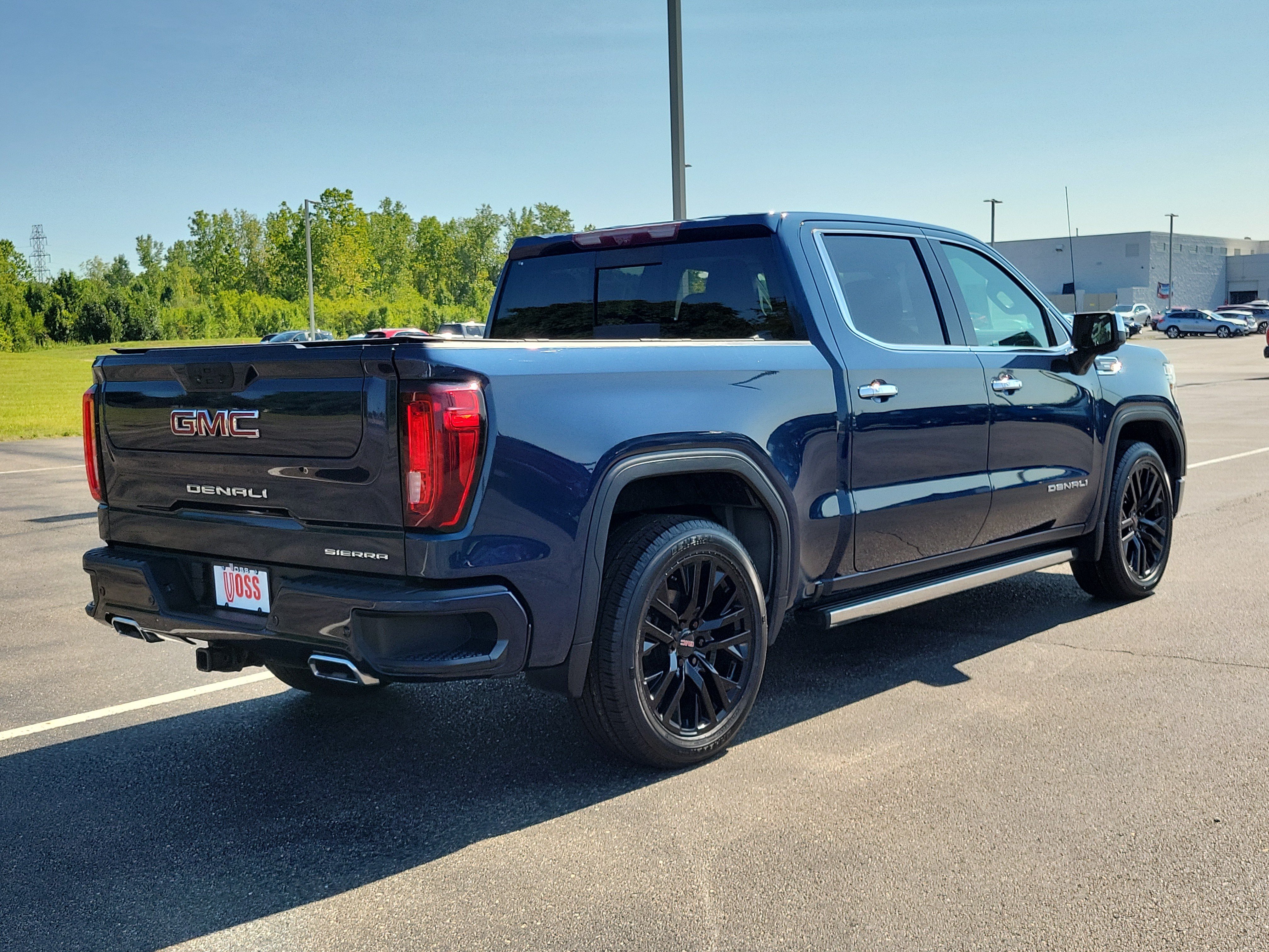 Used 2021 Pacific Blue Metallic GMC Denali image 34
