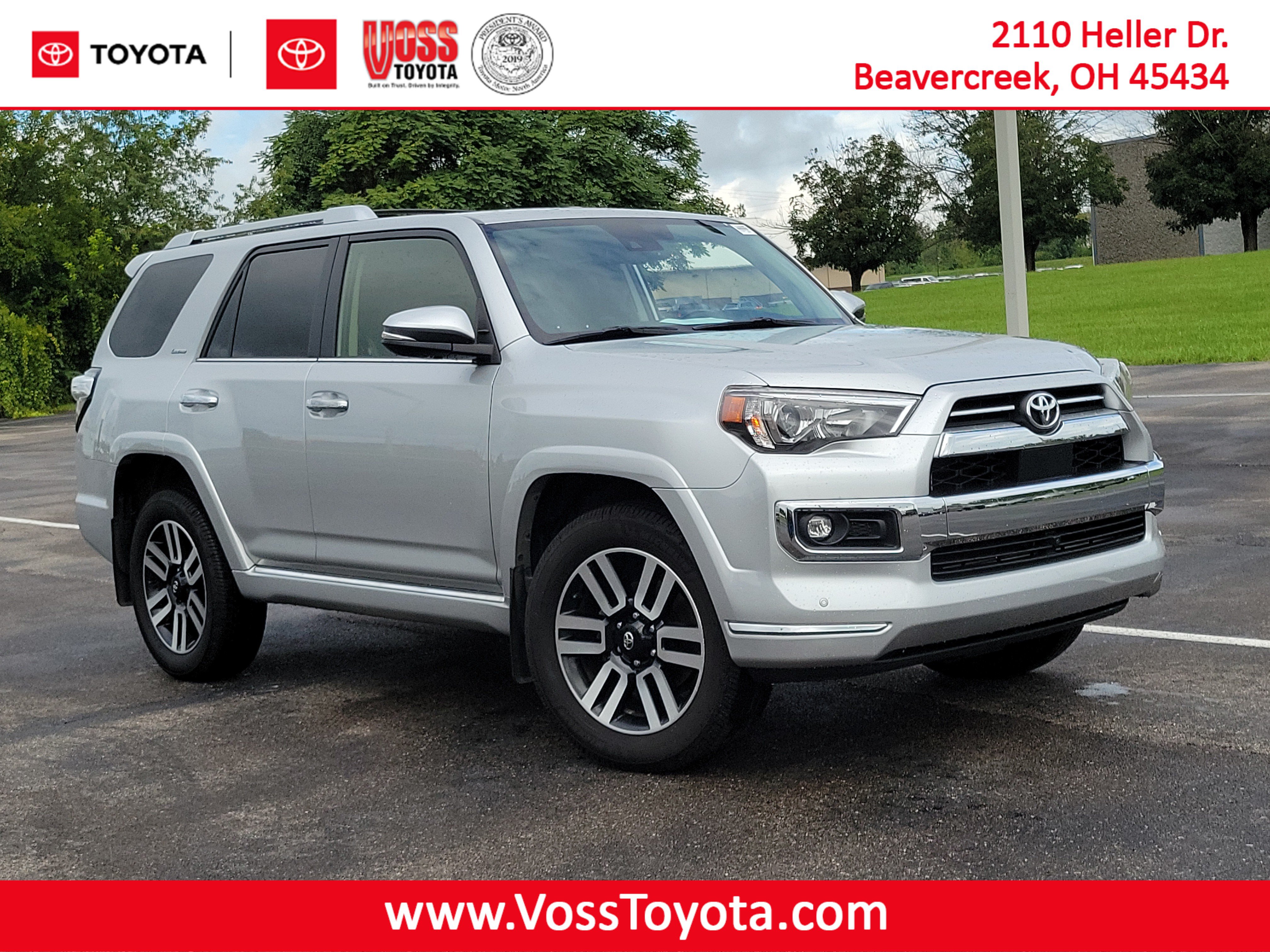 Certified Used 2024 Classic Silver Metallic Toyota Limited image 5