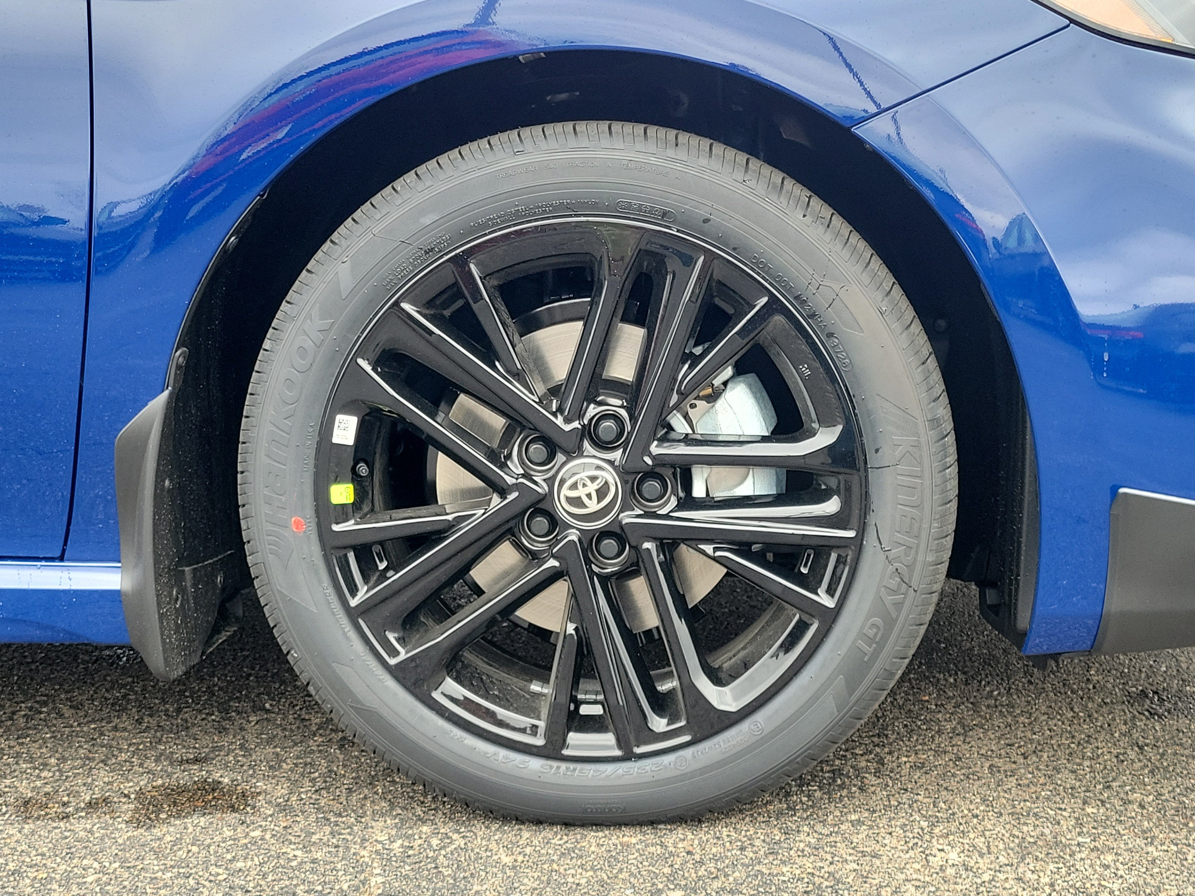 New 2026 Reservoir Blue Toyota SE image 5