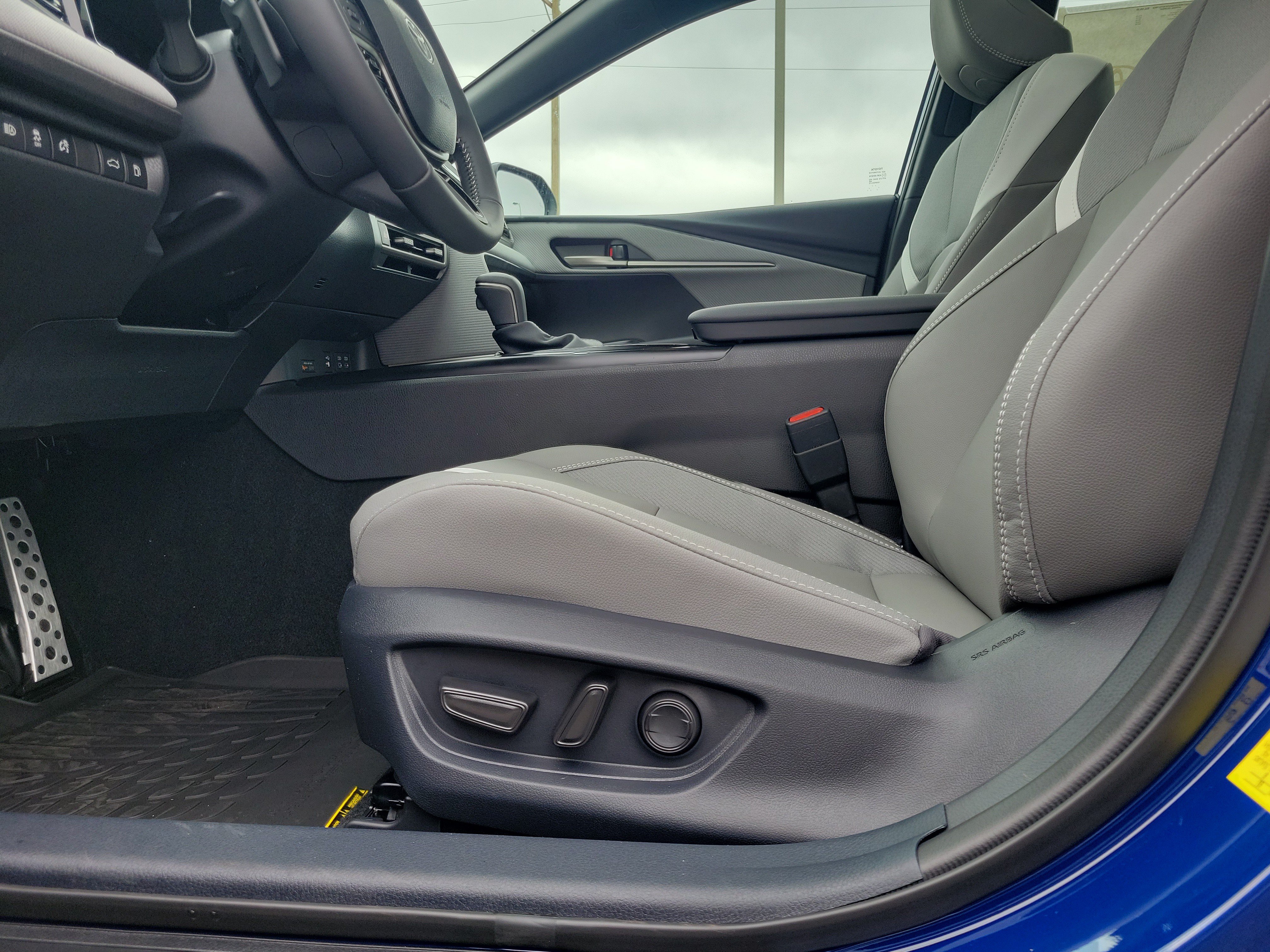 New 2026 Reservoir Blue Toyota SE image 16