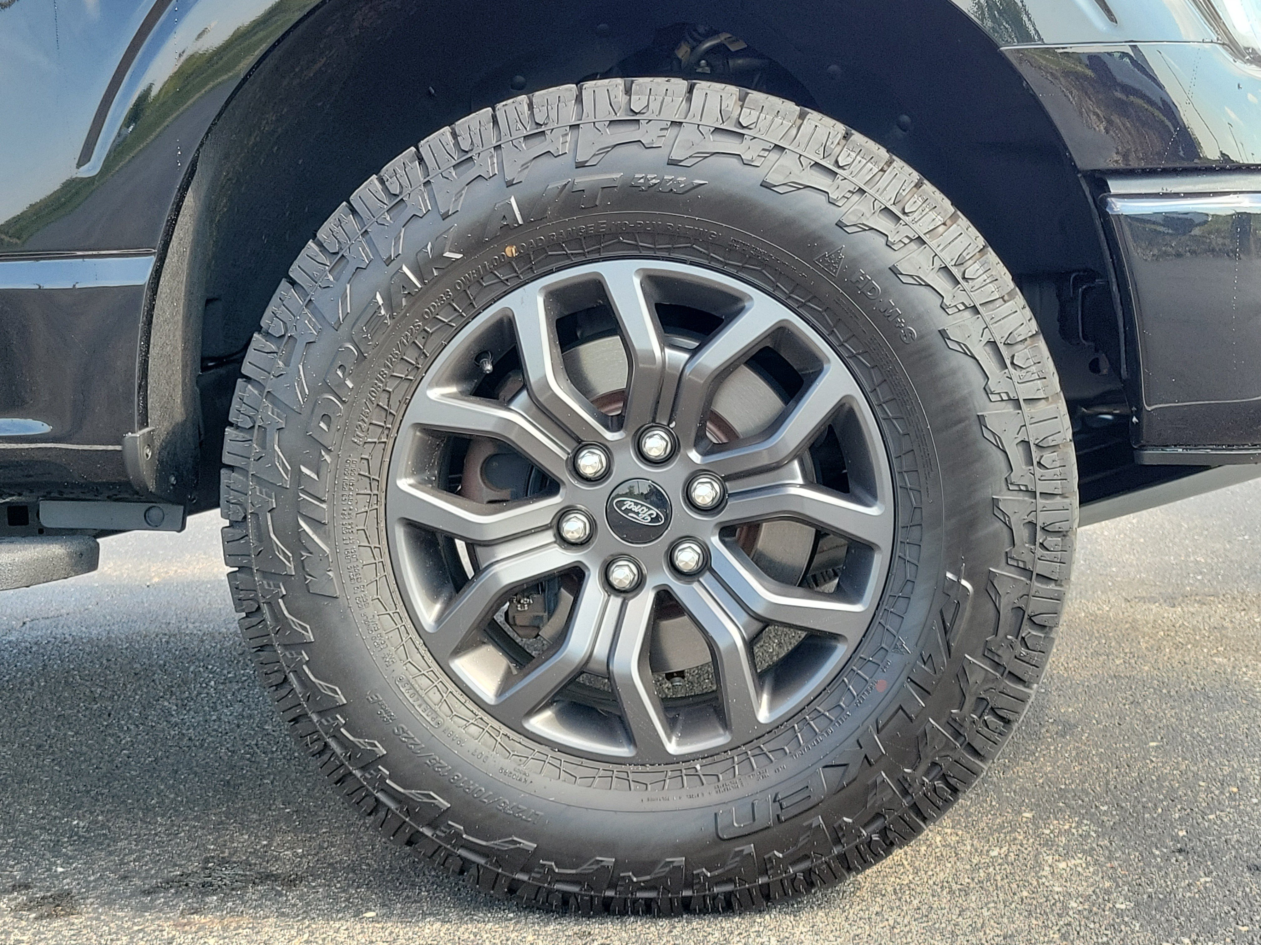 Used 2023 Agate Black Ford Tremor image 5