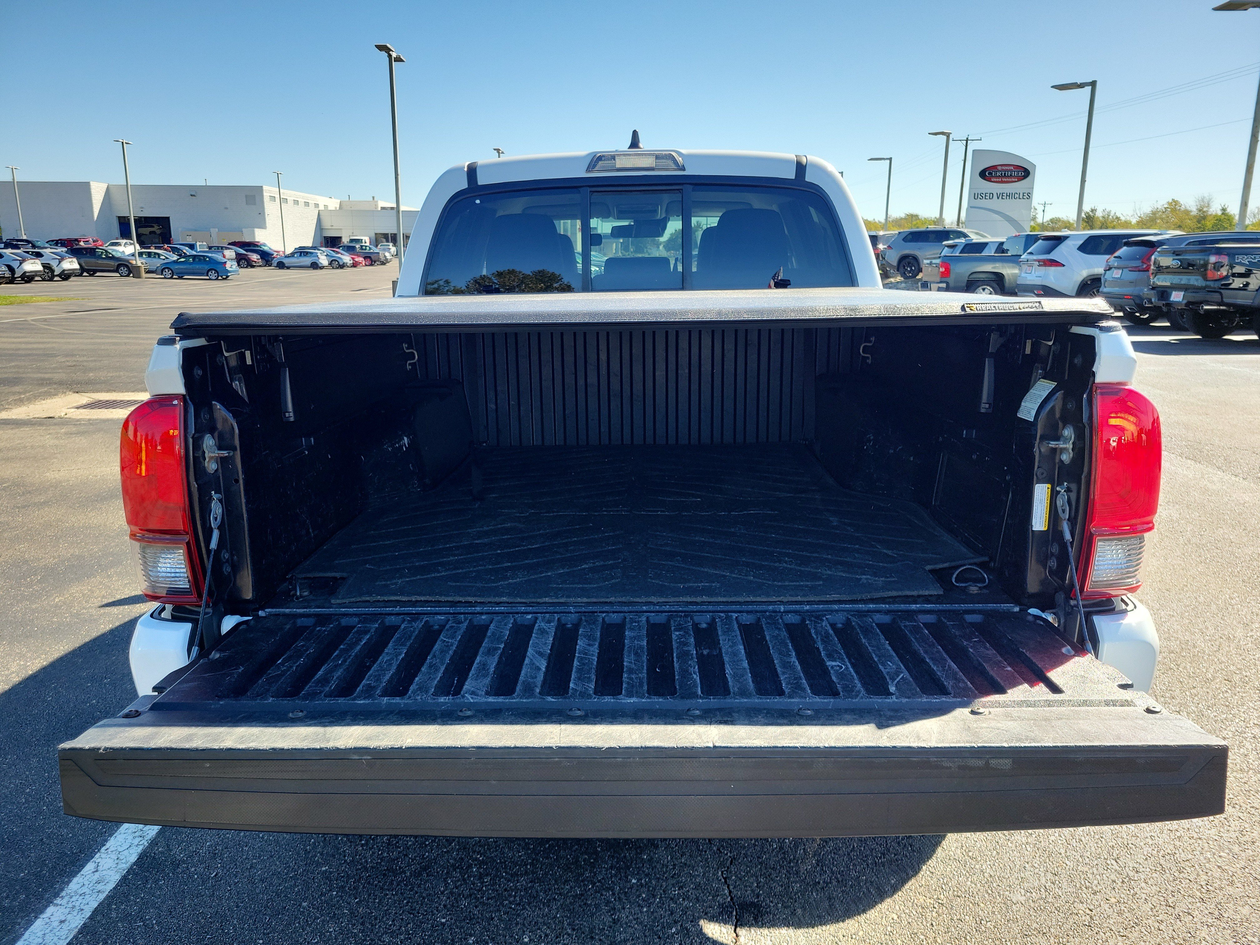 Used 2020 Super White Toyota SR image 12