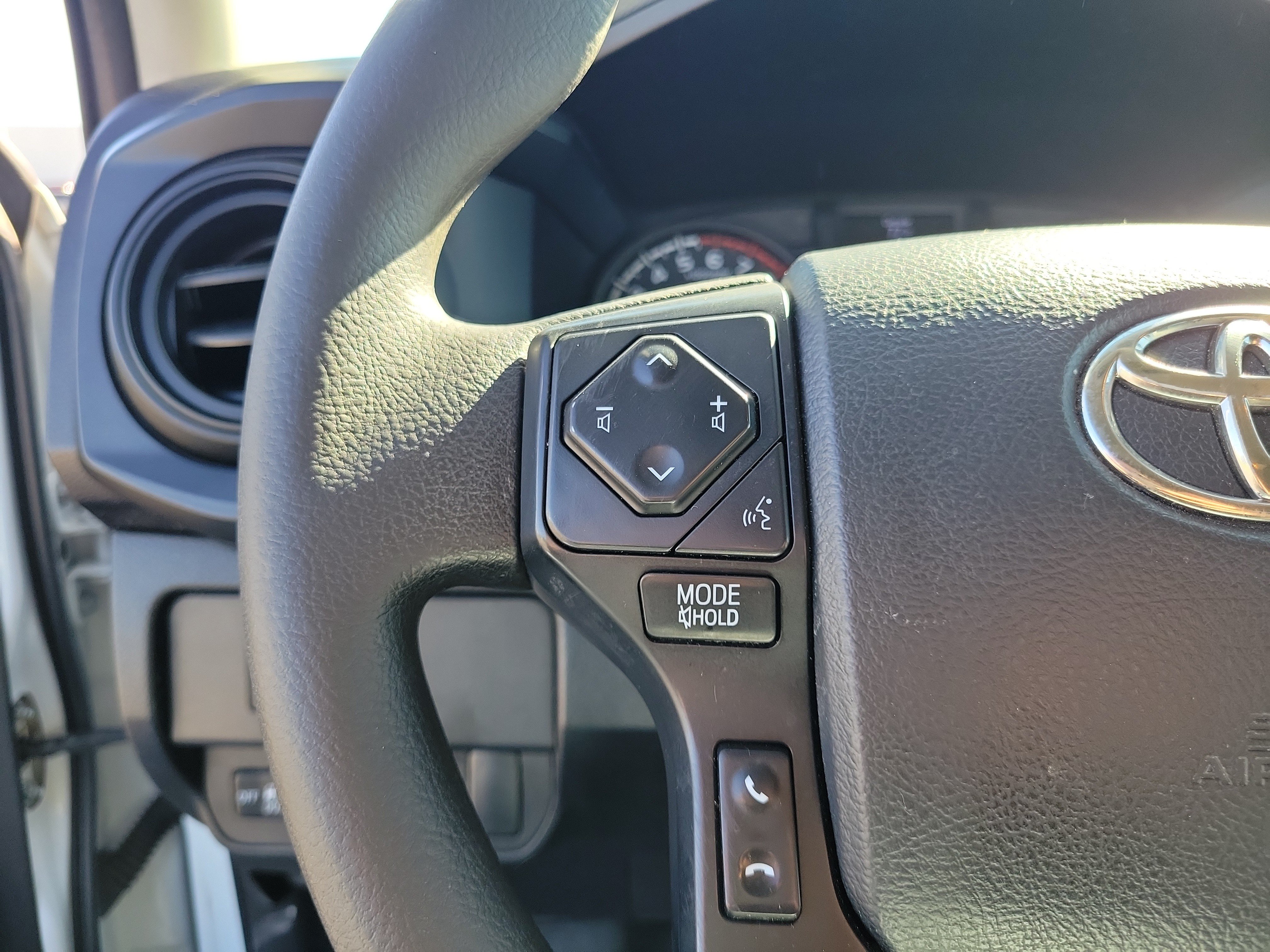 Used 2020 Super White Toyota SR image 26