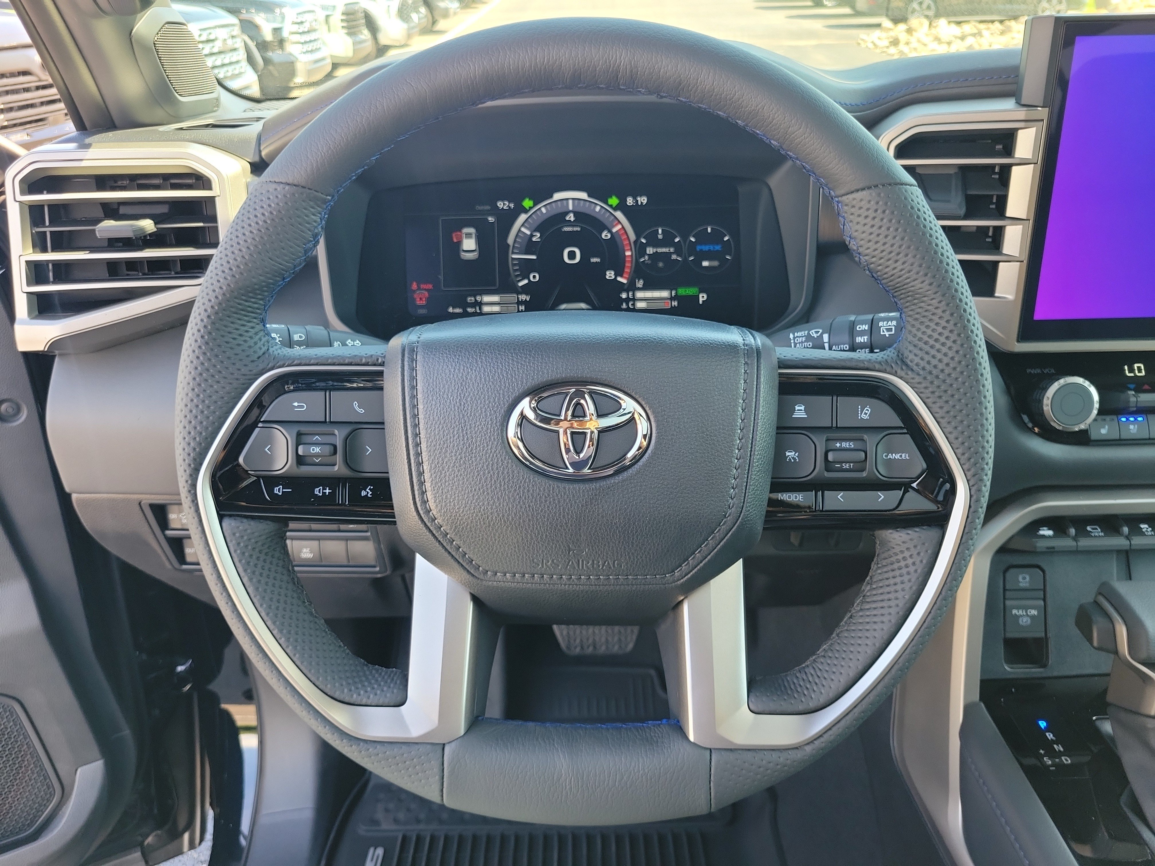 New 2026 MIDNGT BLK MET Toyota 4DR 4WD PLATINUM image 25