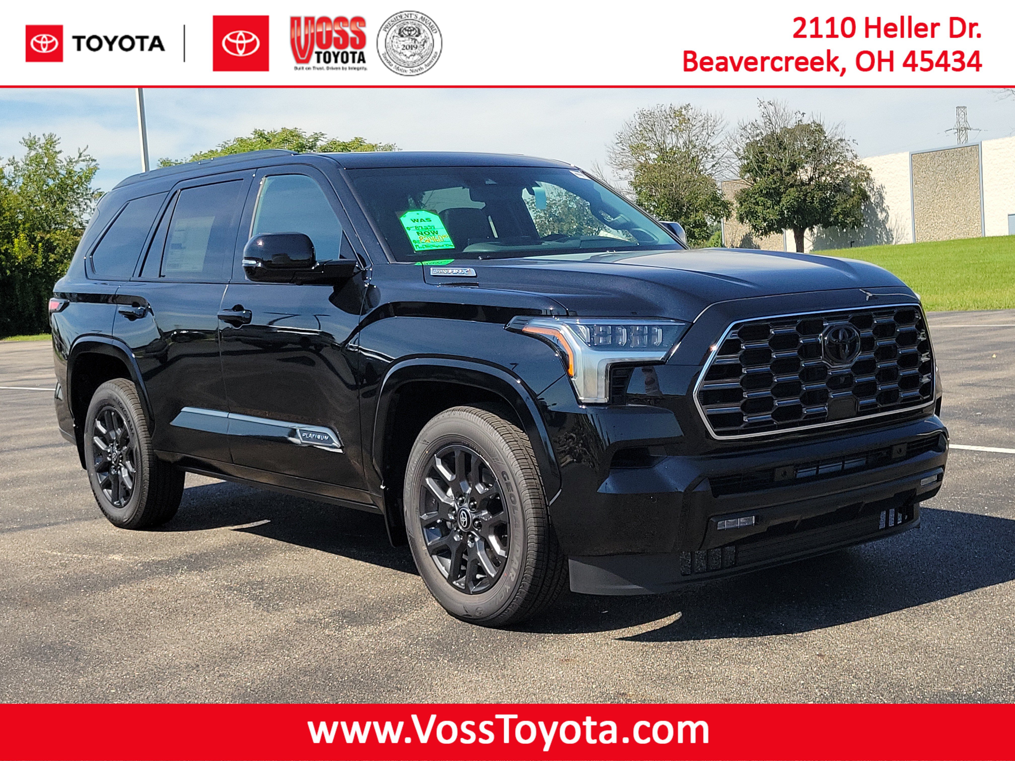 New 2026 MIDNGT BLK MET Toyota 4DR 4WD PLATINUM image 5