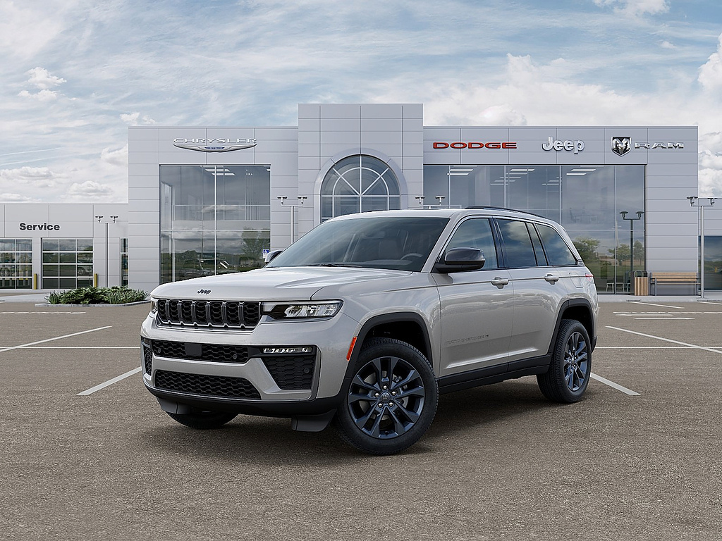 Silver Zynith 2026 Jeep Grand Cherokee SUV / Crossover Four-Wheel Drive 8-Speed Automatic