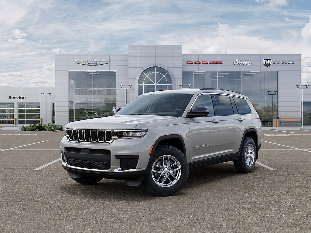 2026 Jeep Grand Cherokee L Laredo 4×4 comparison vehicle