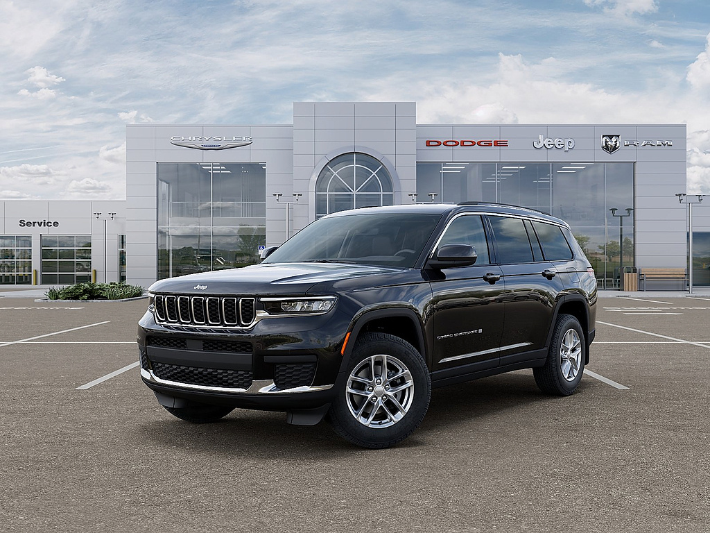 Diamond Black Crystal Pearl Coat 2026 Jeep Grand Cherokee L SUV / Crossover Four-Wheel Drive 8-Speed Automatic