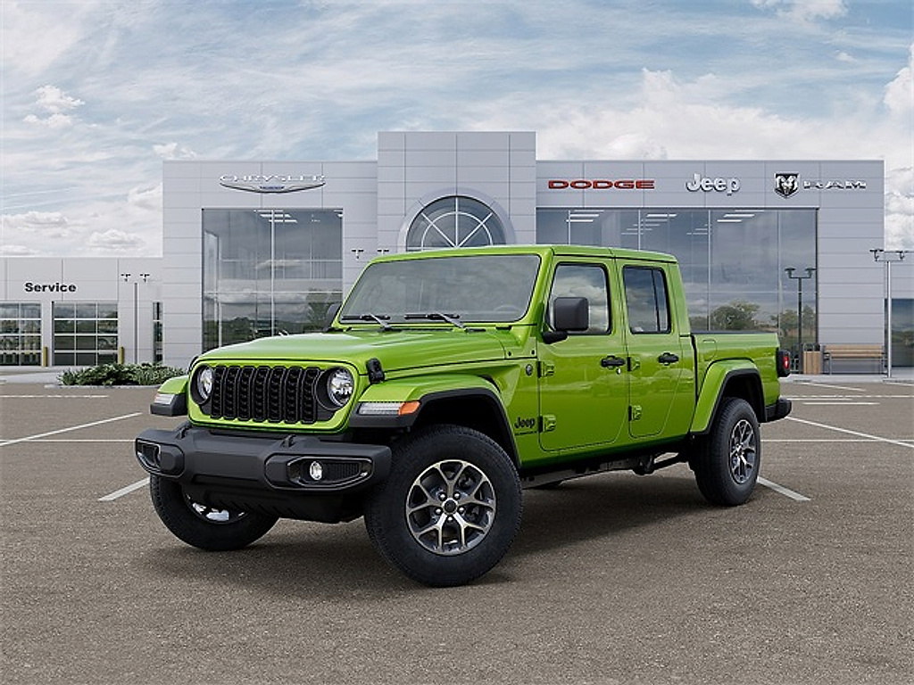 2026 Jeep Gladiator Sport S 4×4 comparison vehicle