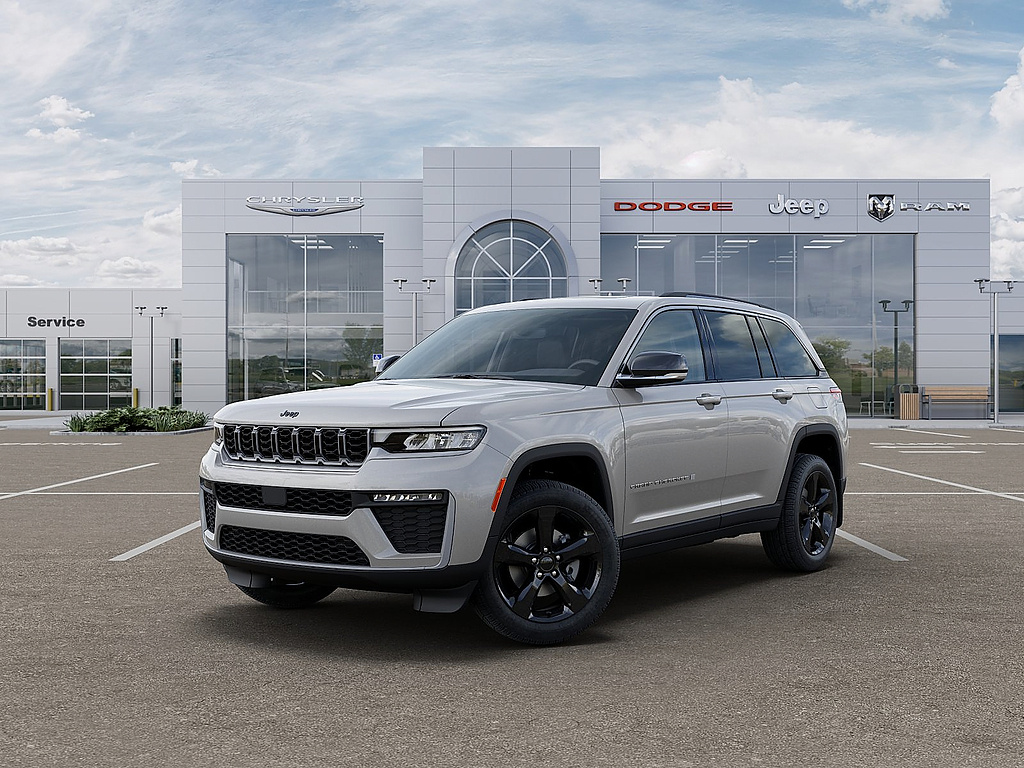 2026 Jeep Grand Cherokee Limited 4×4 comparison vehicle