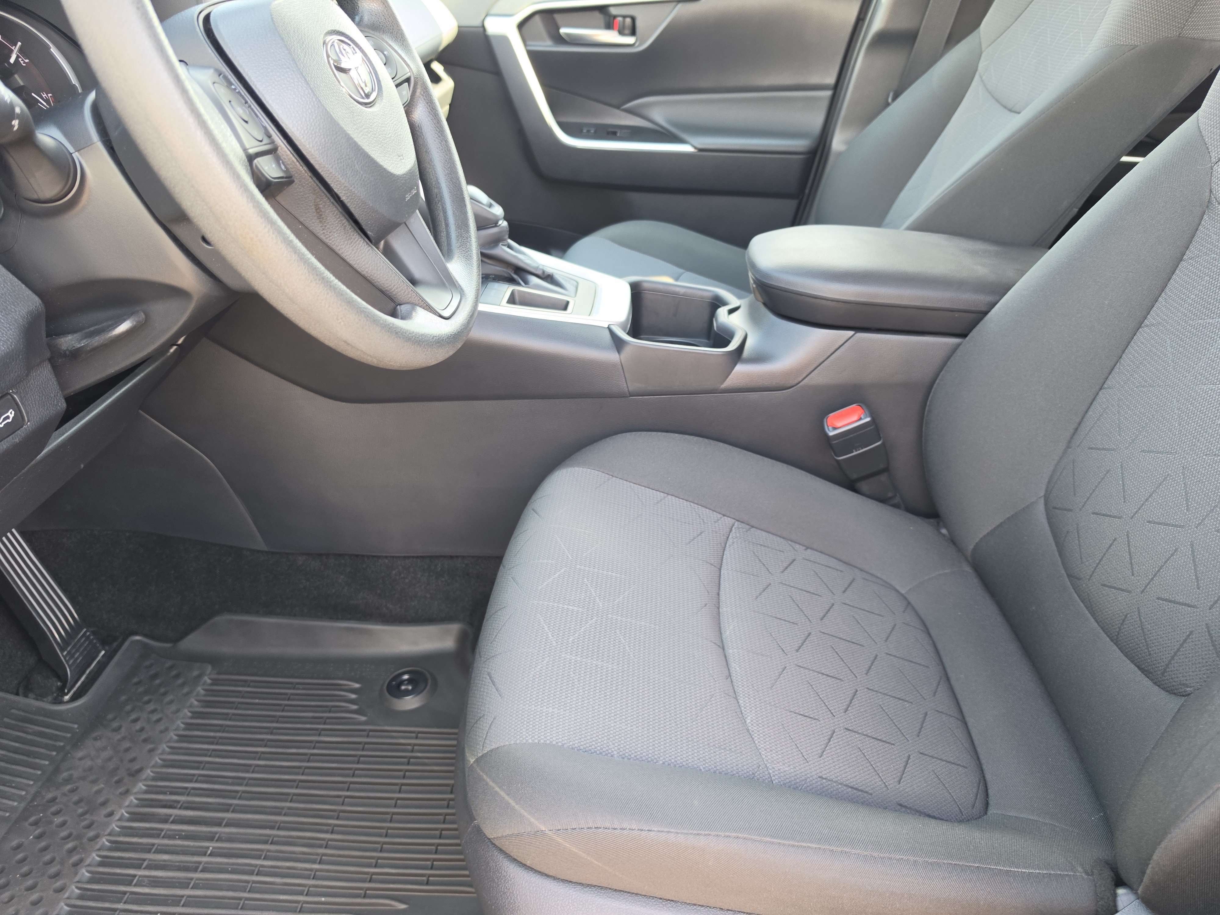 Used 2024 Toyota RAV4 SUV