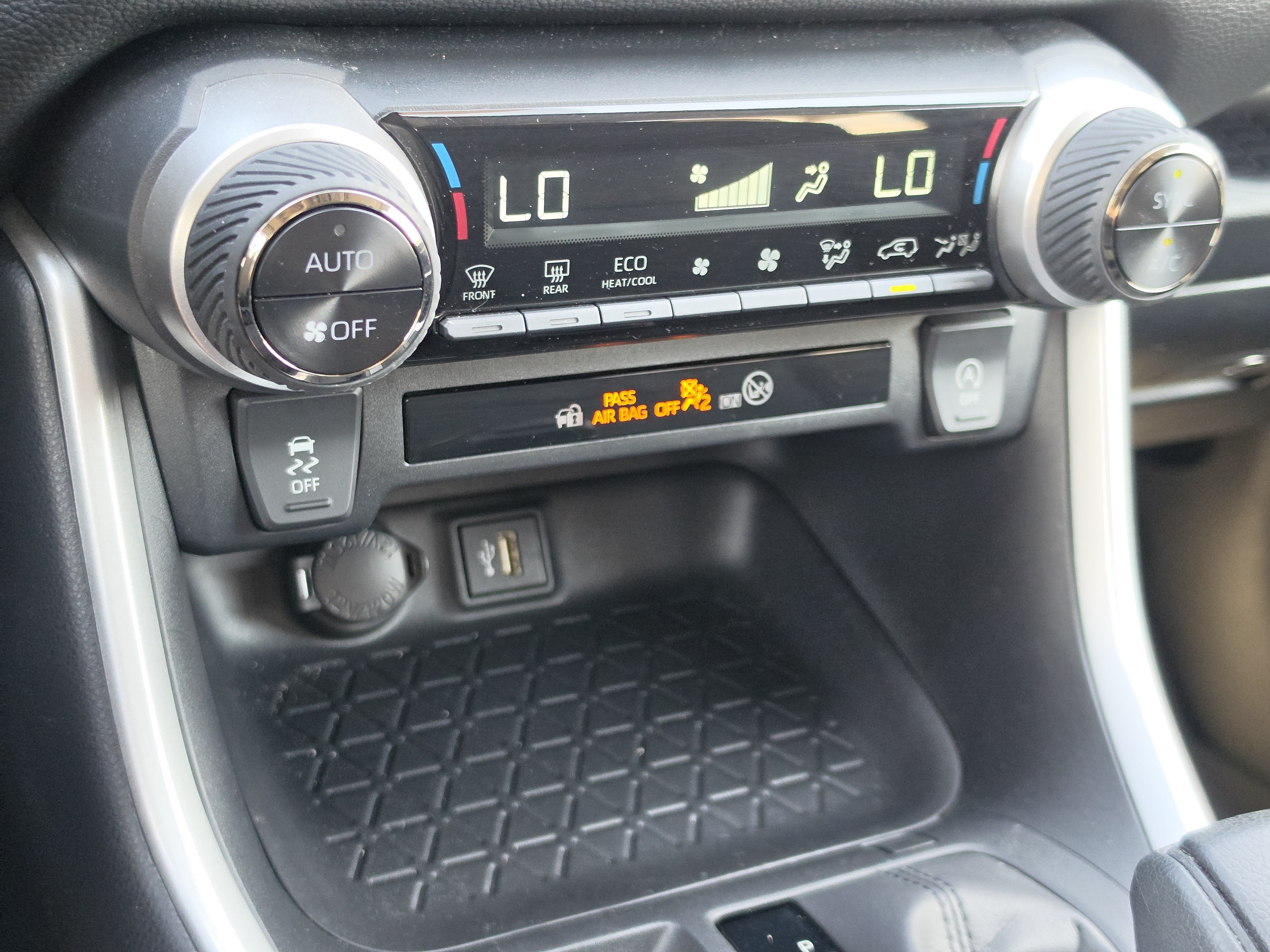 Used 2024 Toyota RAV4 SUV