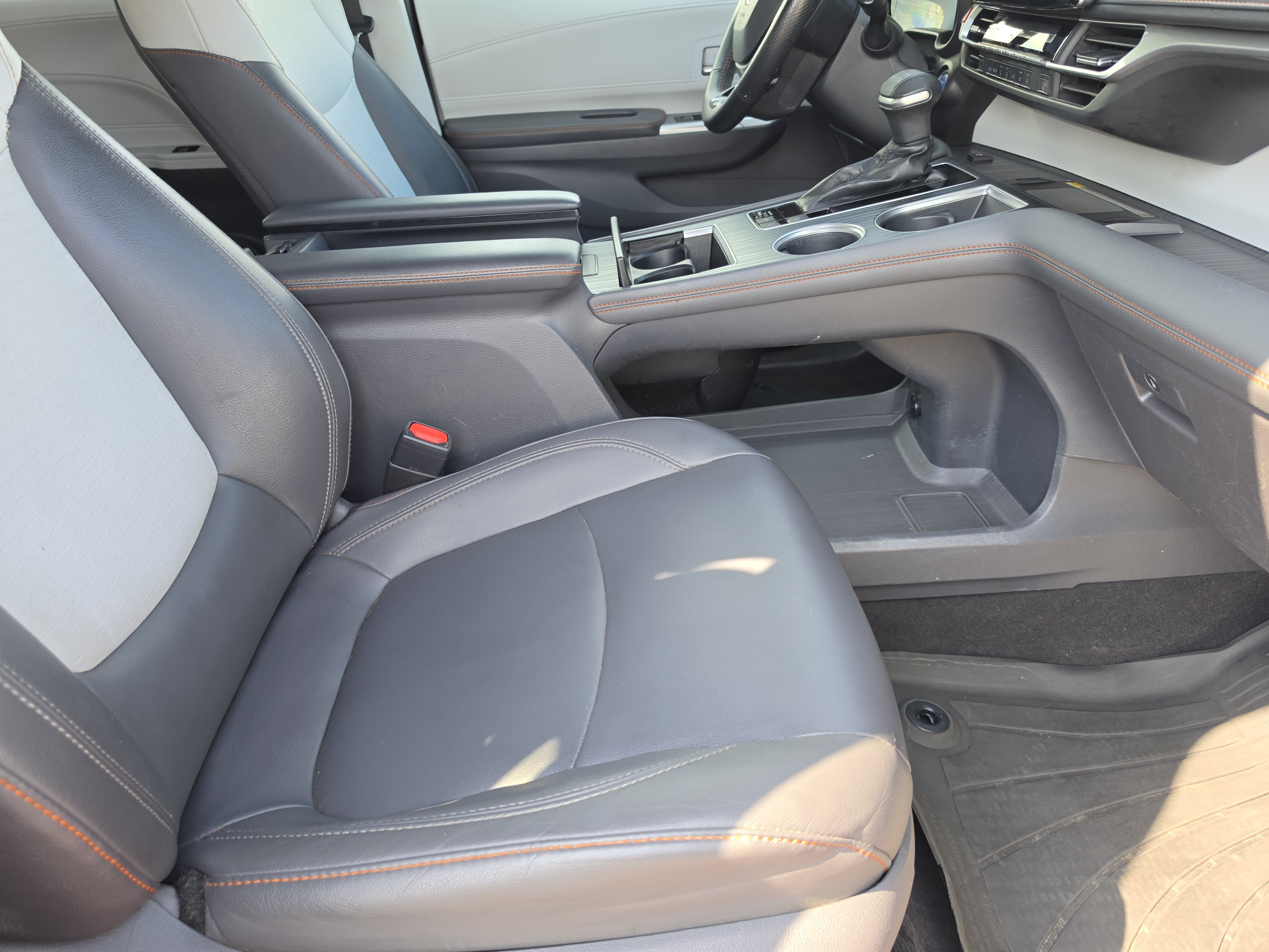 Used 2021 Toyota Sienna Van