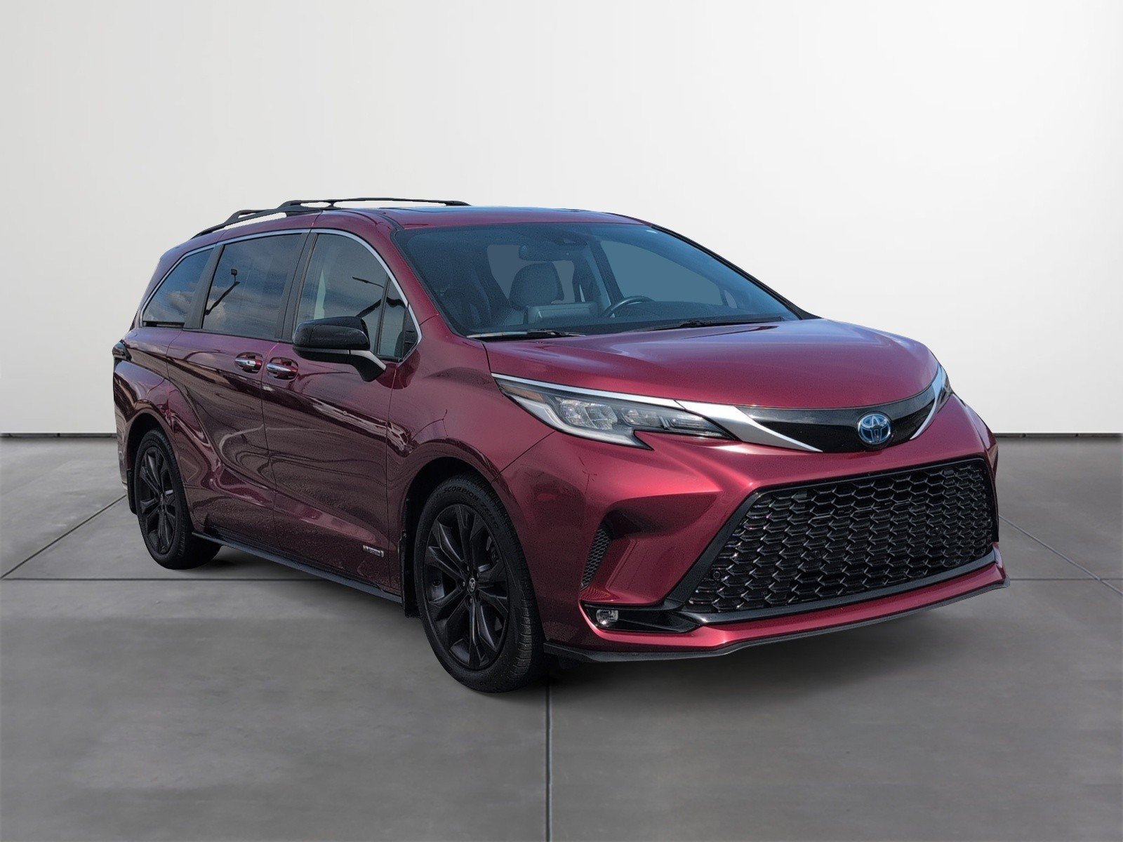 Used 2021 Toyota Sienna Van